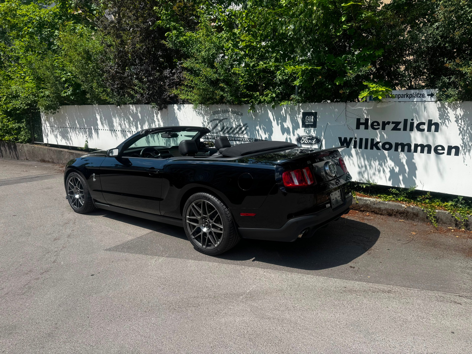 FORD Mustang Shelby GT500 Cabrio-image-2