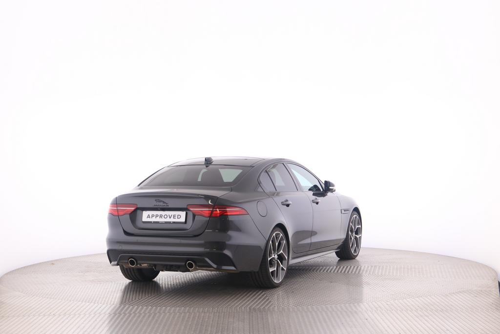 JAGUAR XE 2.0 T 300 Sport AWD-showroom-element-1