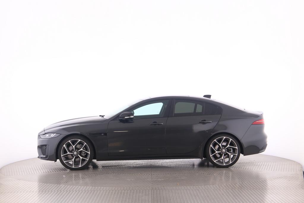JAGUAR XE 2.0 T 300 Sport AWD-showroom-element-2