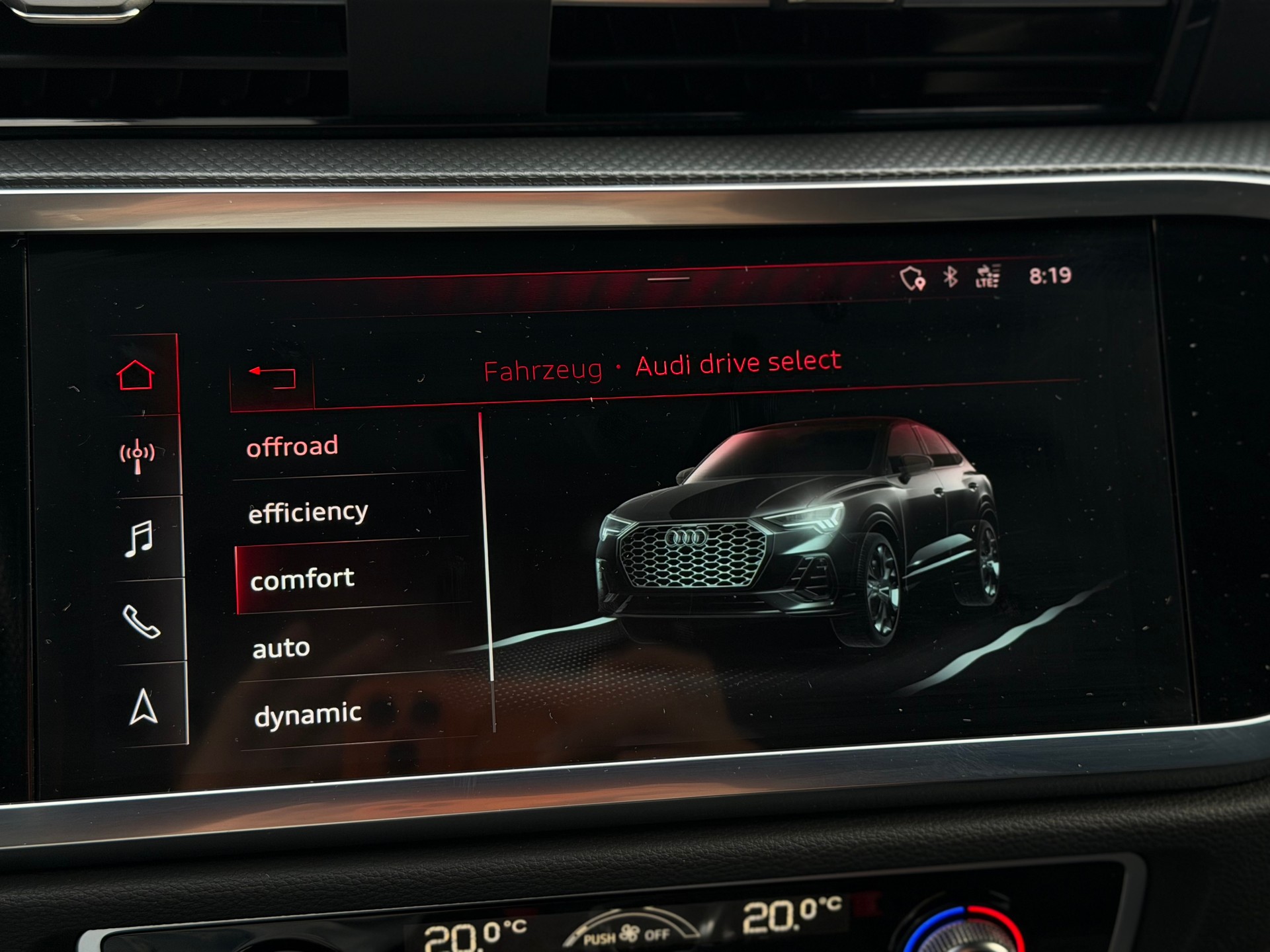 AUDI Q3 Sportback 35 TDI S line Attraction quattro S-tronic-image-19