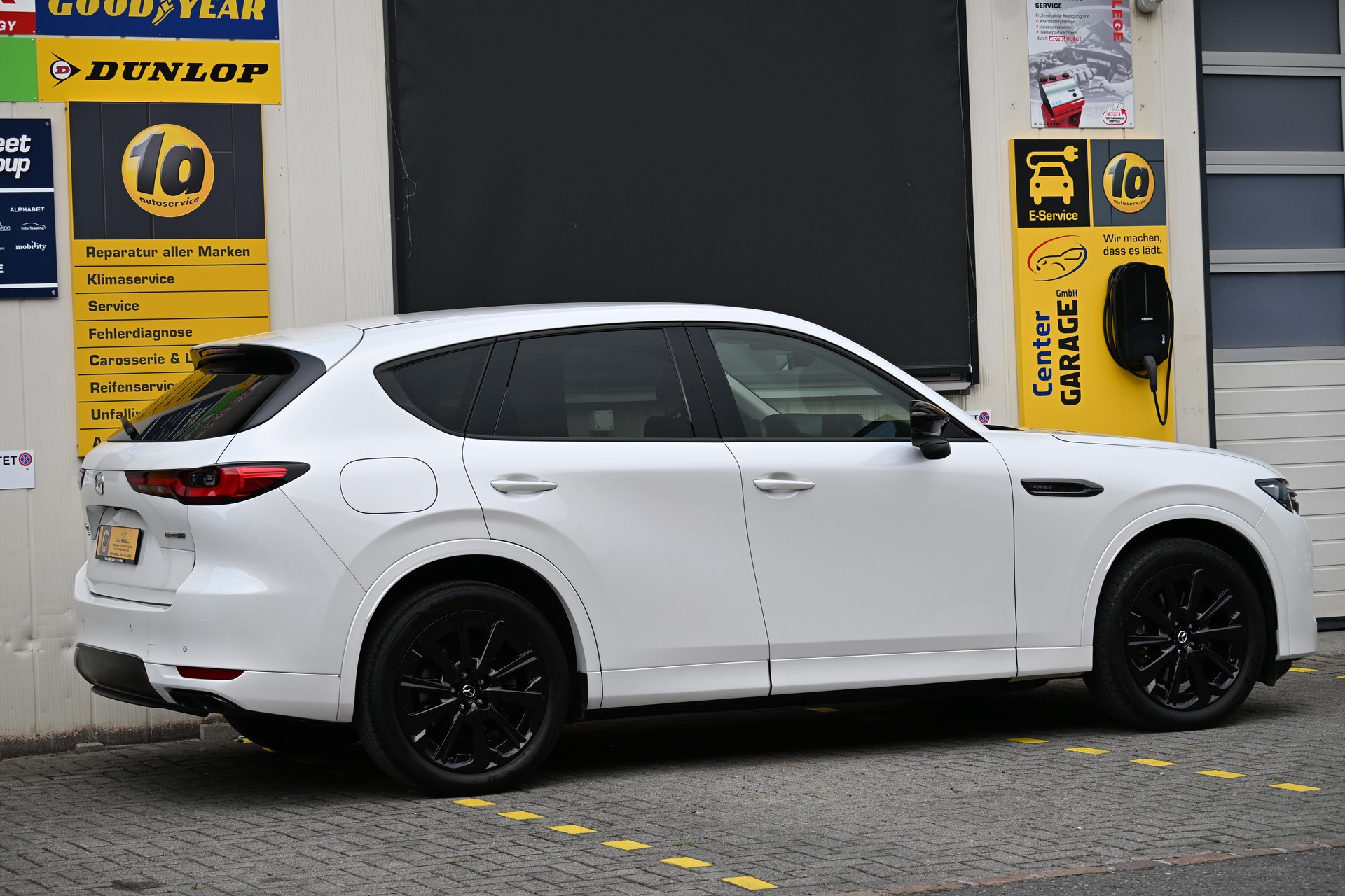 MAZDA CX-60 e-Skyactiv PHEV 327 AWD Homura-image-15