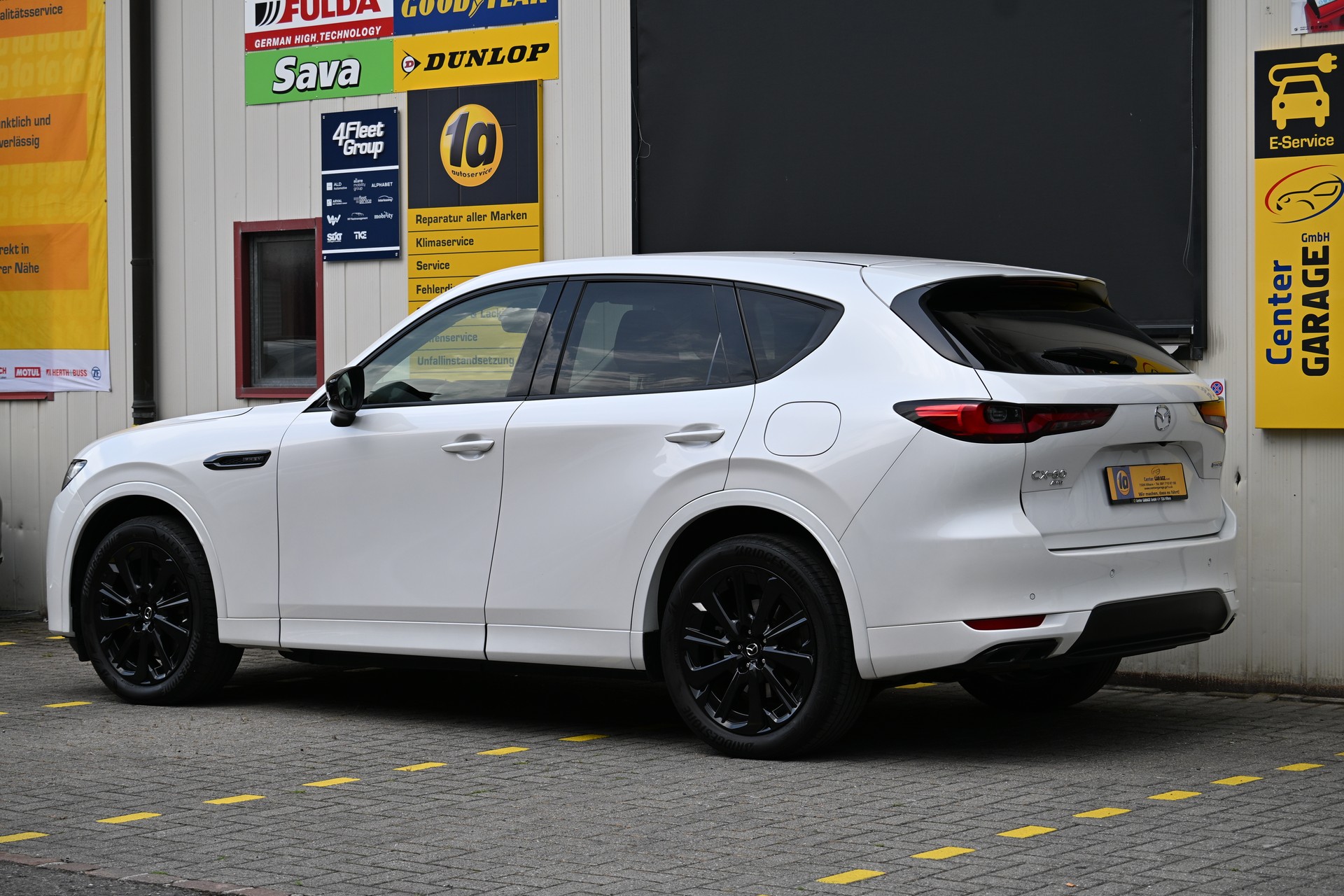 MAZDA CX-60 e-Skyactiv PHEV 327 AWD Homura-image-11