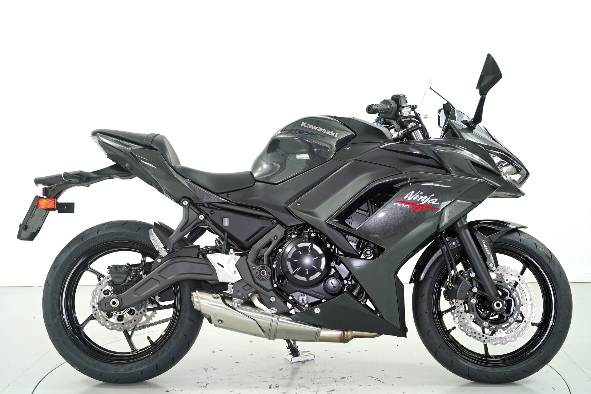 KAWASAKI NINJA 650-image-3