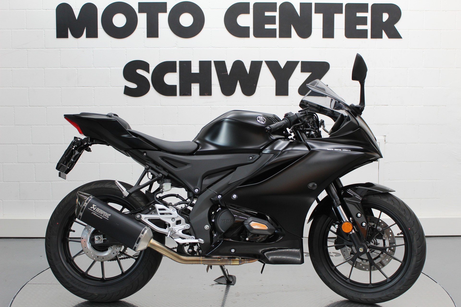 YAMAHA YZF-R 125 ABS-image-0