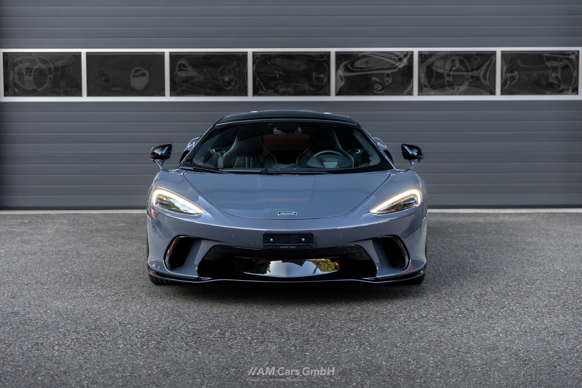 McLAREN GTS-image-2