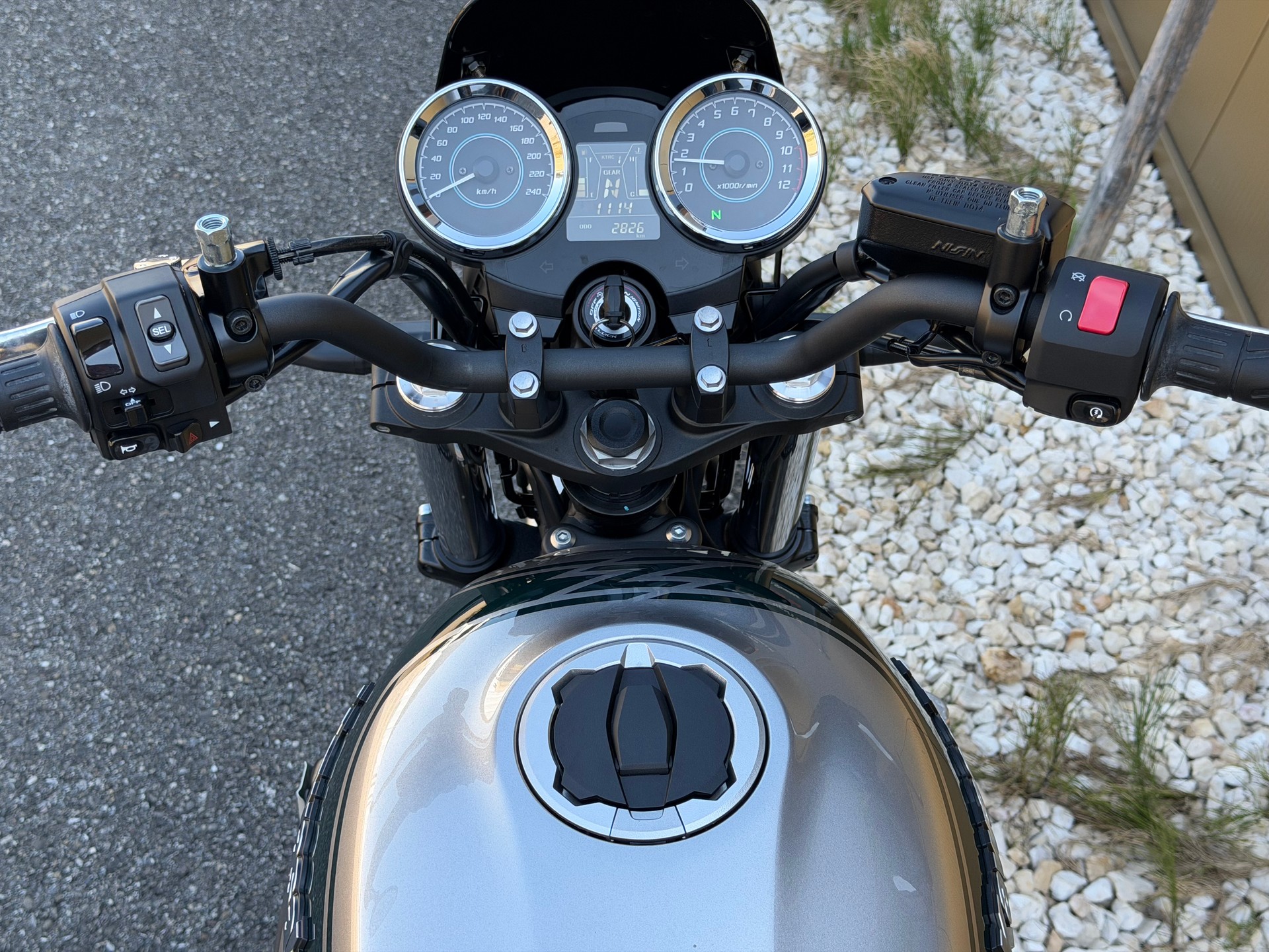 KAWASAKI Z 650 RS-image-15