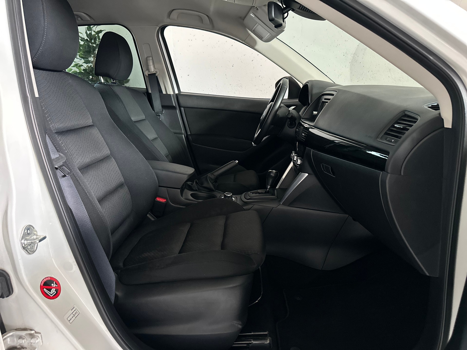 MAZDA CX-5 2.2 D Ambition AWD Automatic-image-12