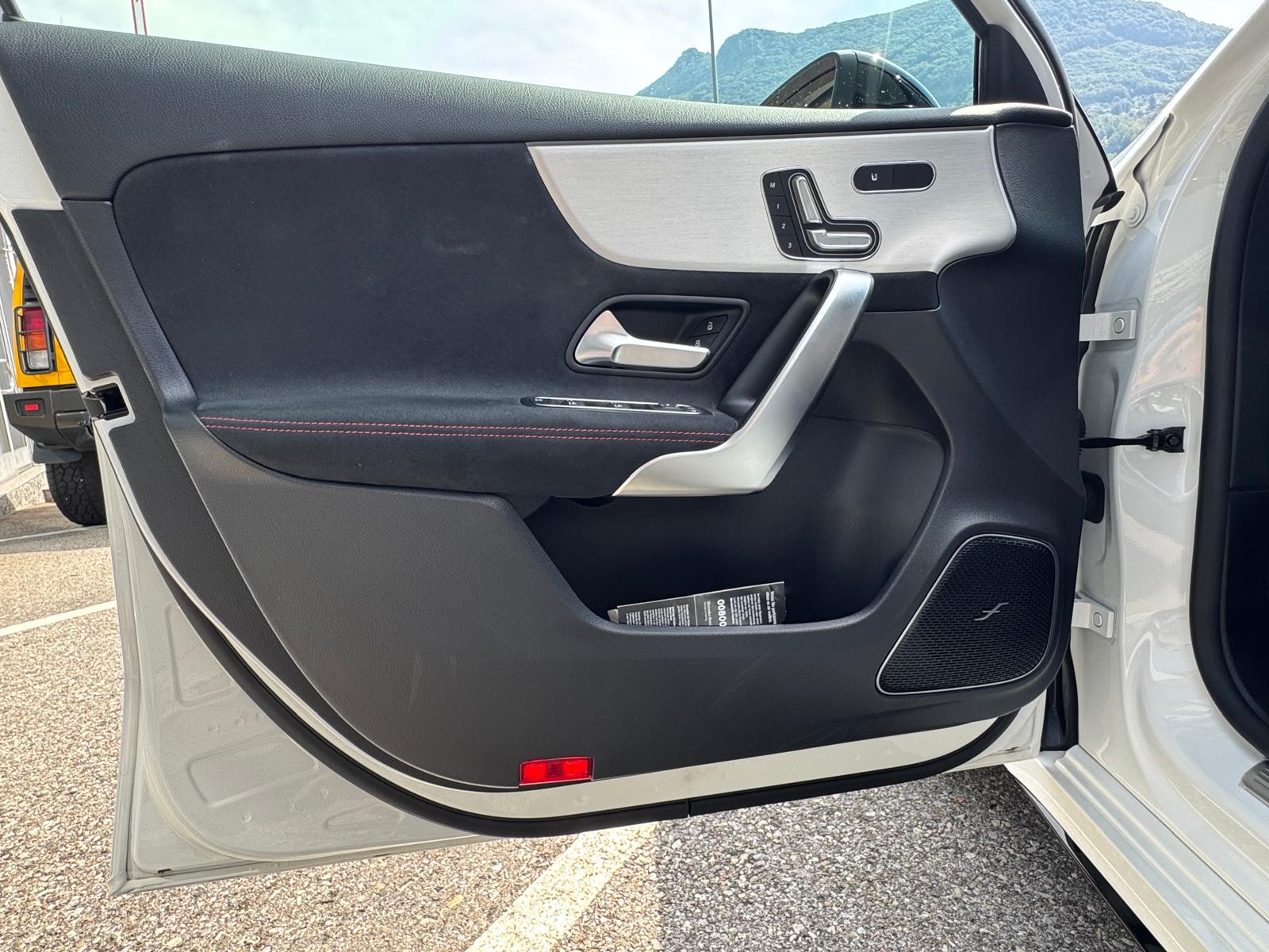 MERCEDES-BENZ A AMG 45 S 4Matic+ 8G-DCT-image-10
