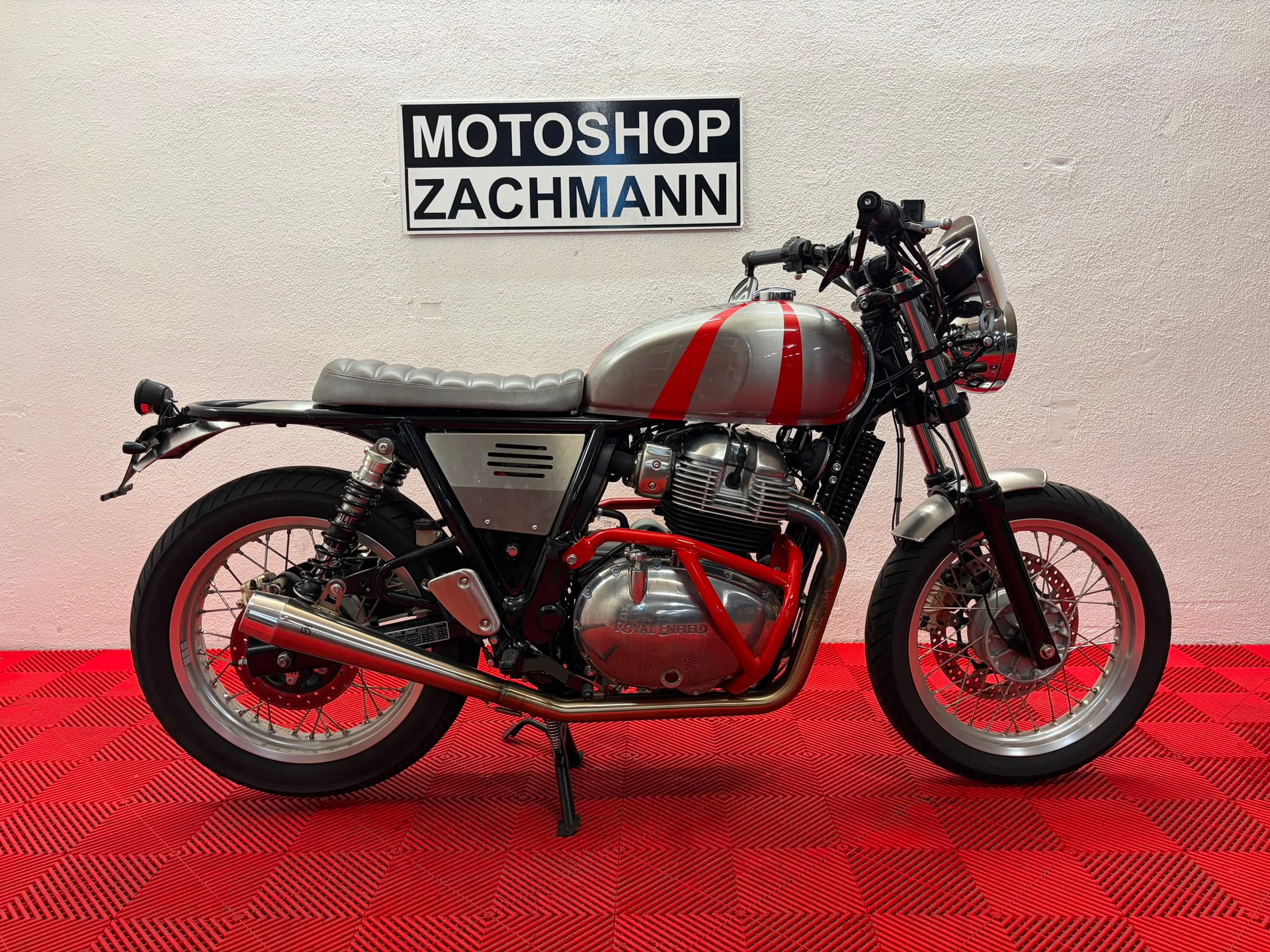 ROYAL ENFIELD Interceptor 650 Standard-image-0