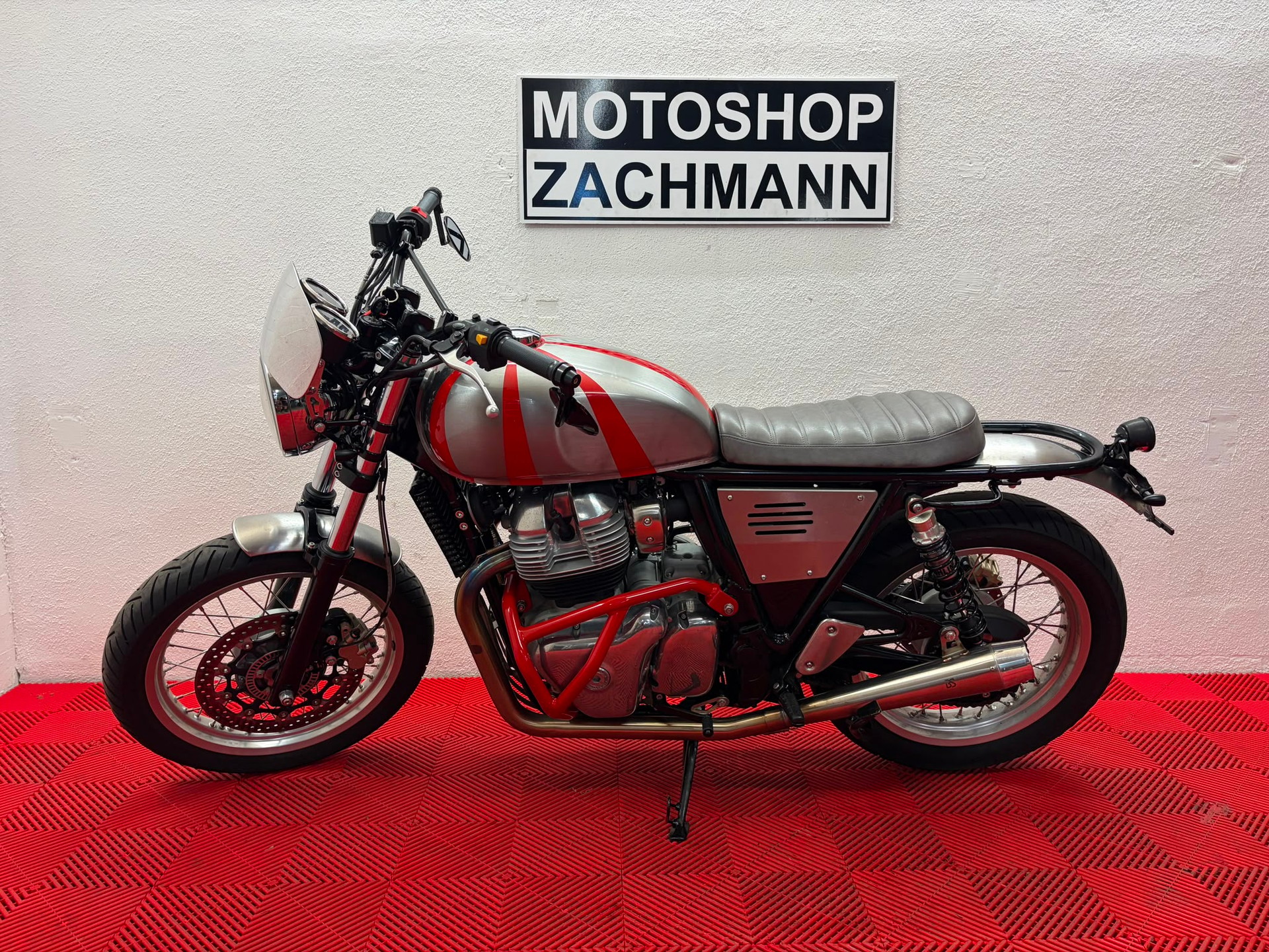 ROYAL ENFIELD Interceptor 650 Standard-image-3