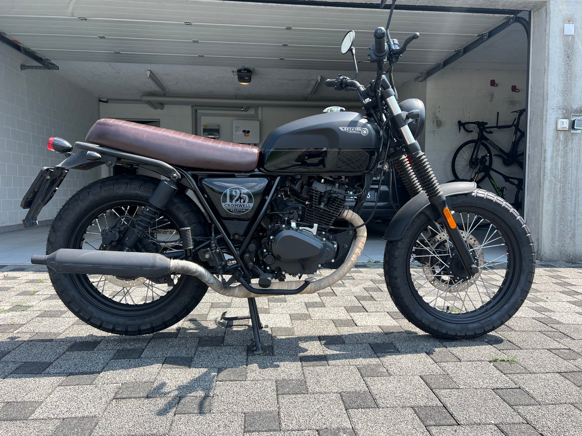 BRIXTON Cromwell 125 ABS-image-1