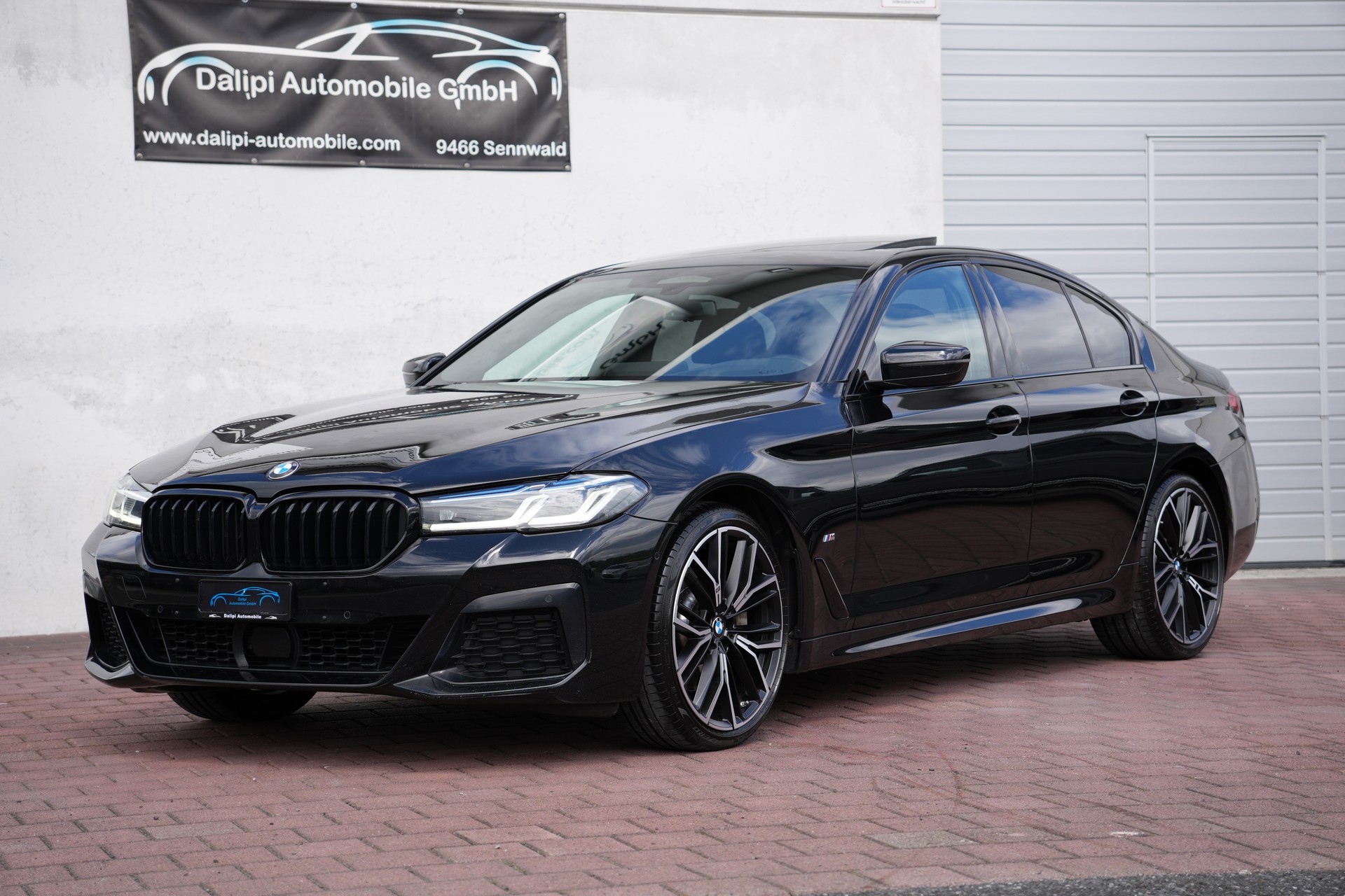 BMW 530i xDrive 48V Pure M Sport Steptronic