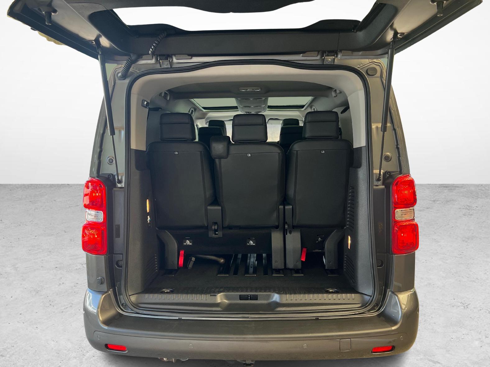 OPEL Zafira Life M 2.0 CDTI 177 Innovation 7P-image-11