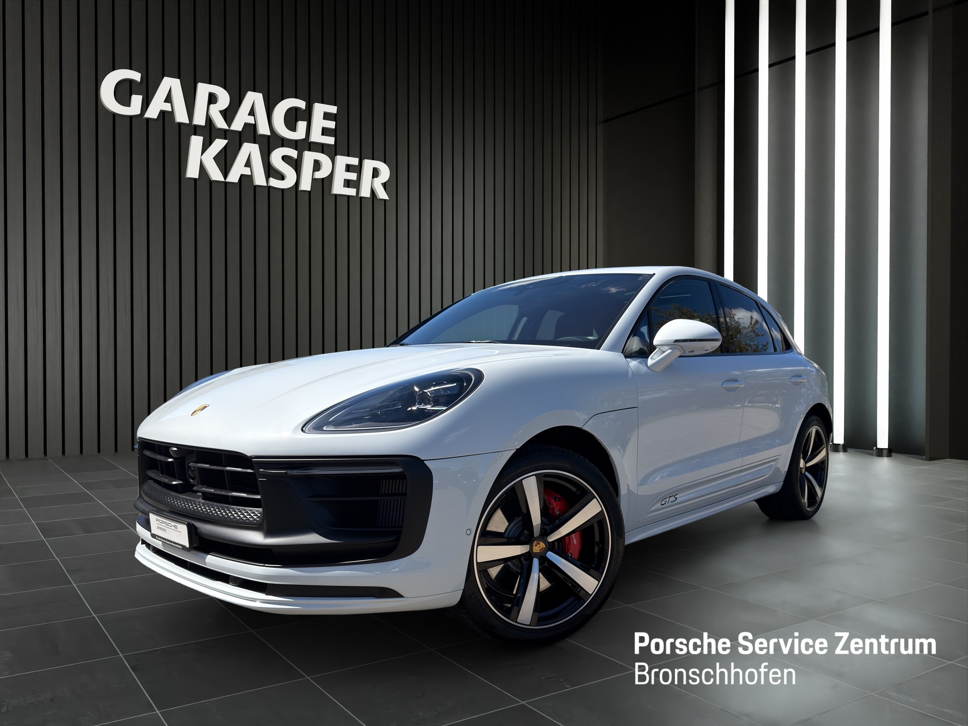 PORSCHE Macan GTS