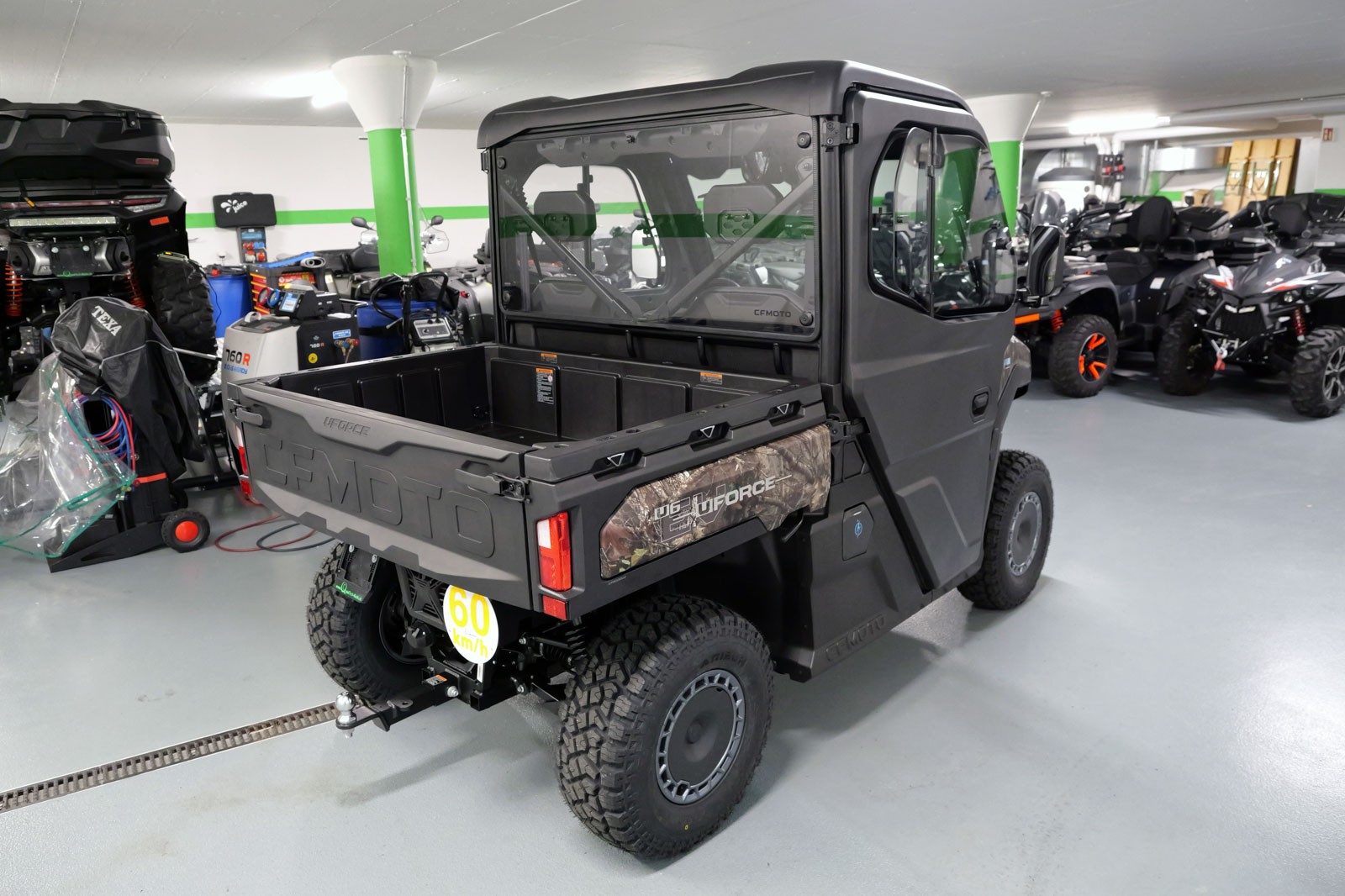 CF MOTO UForce U6 EV-image-6