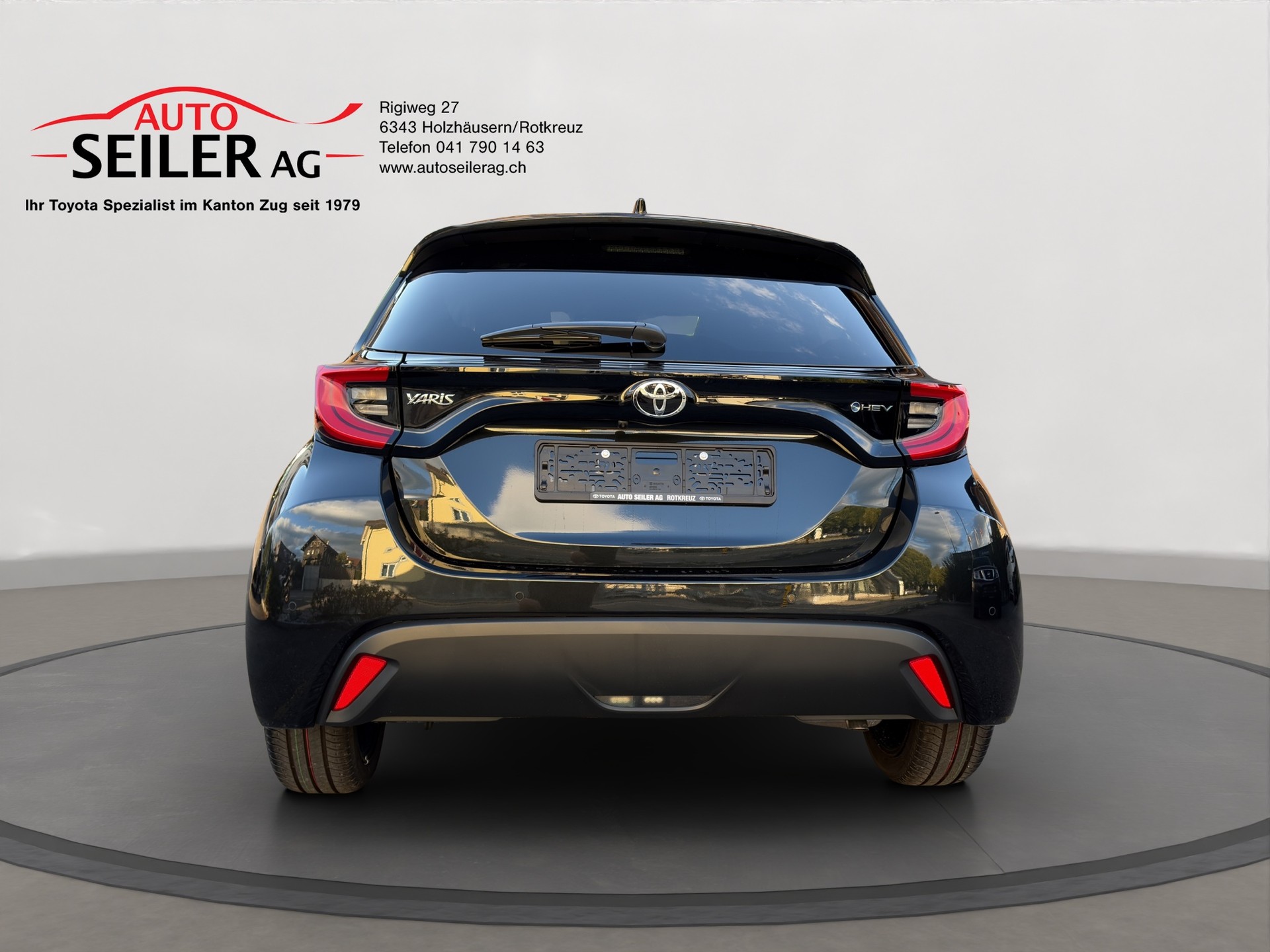 TOYOTA Yaris 1.5 Trend e-CVT-image-4