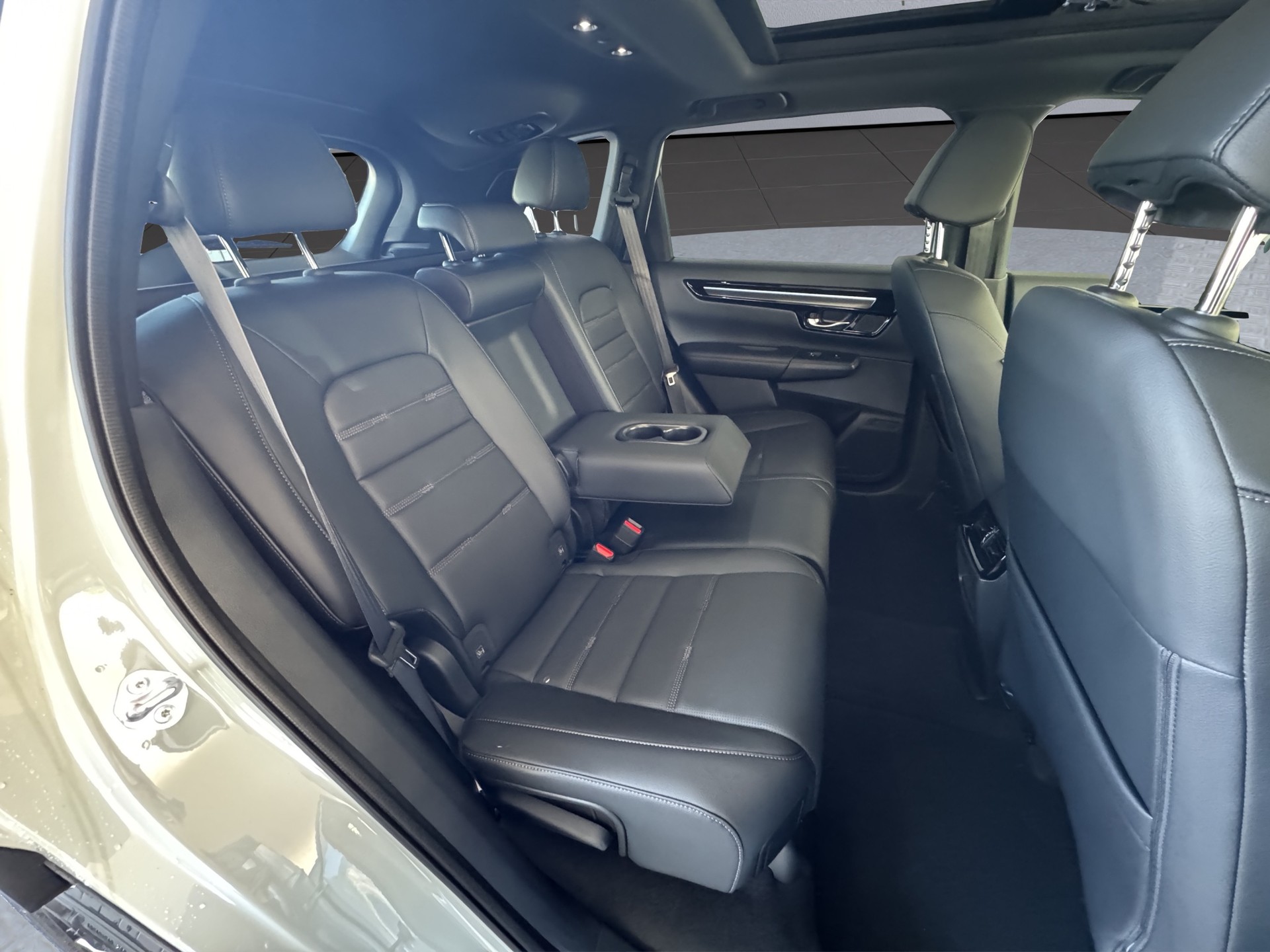 HONDA CR-V 2.0 i-MMD Advance 4WD-image-17