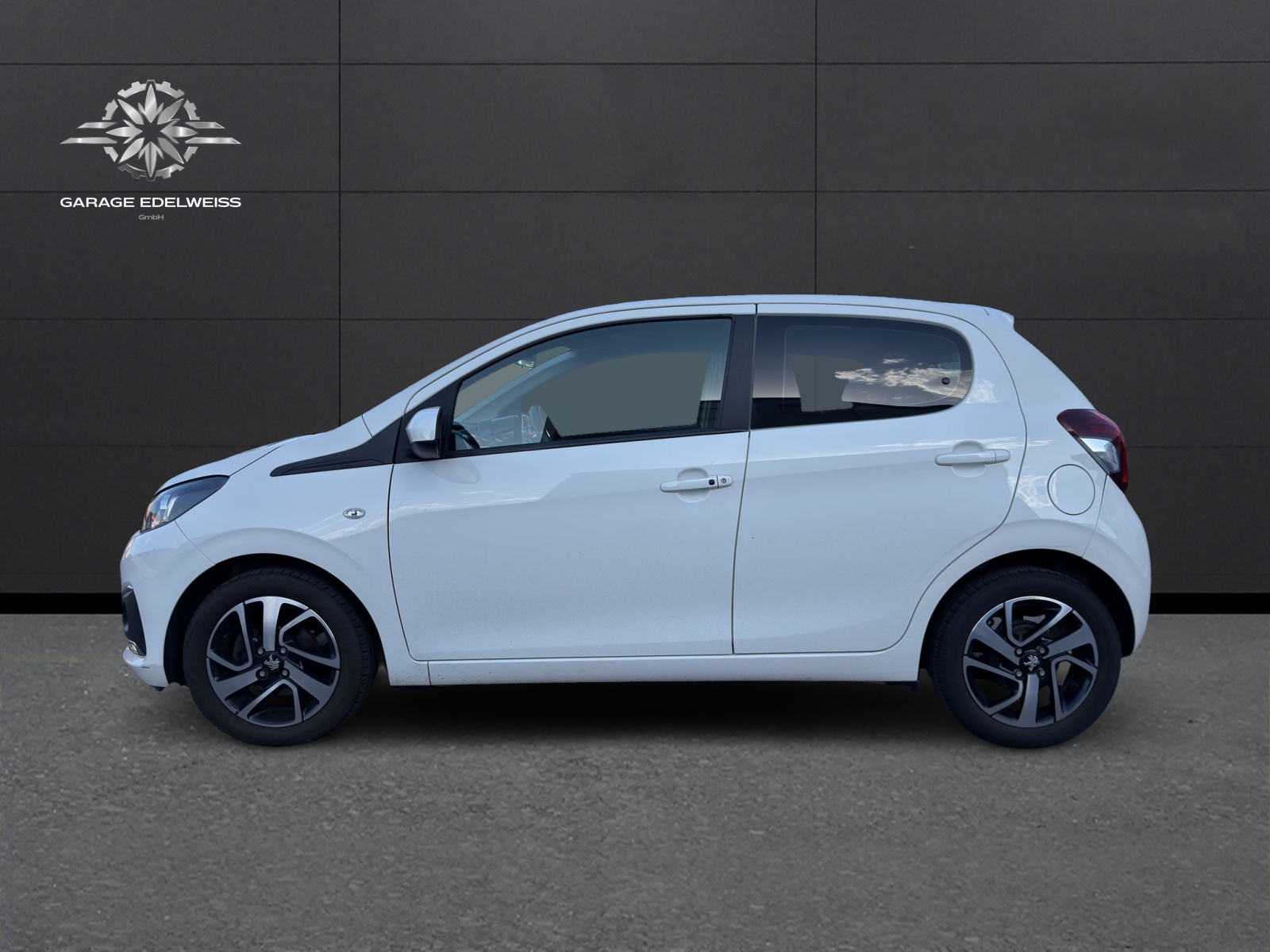 PEUGEOT 108 1.0 VTi Allure ETG-showroom-element-1