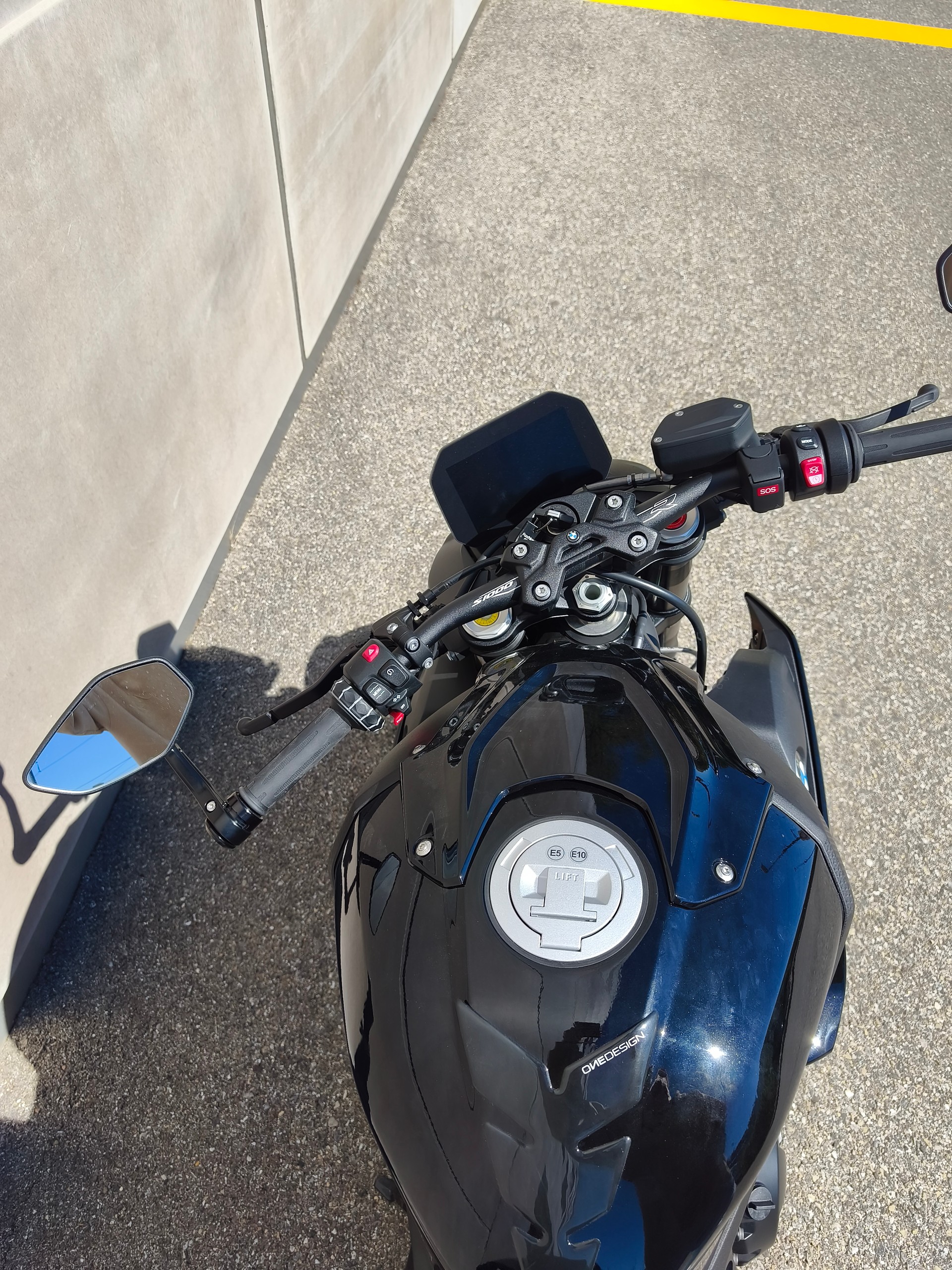 BMW S 1000 R-image-5