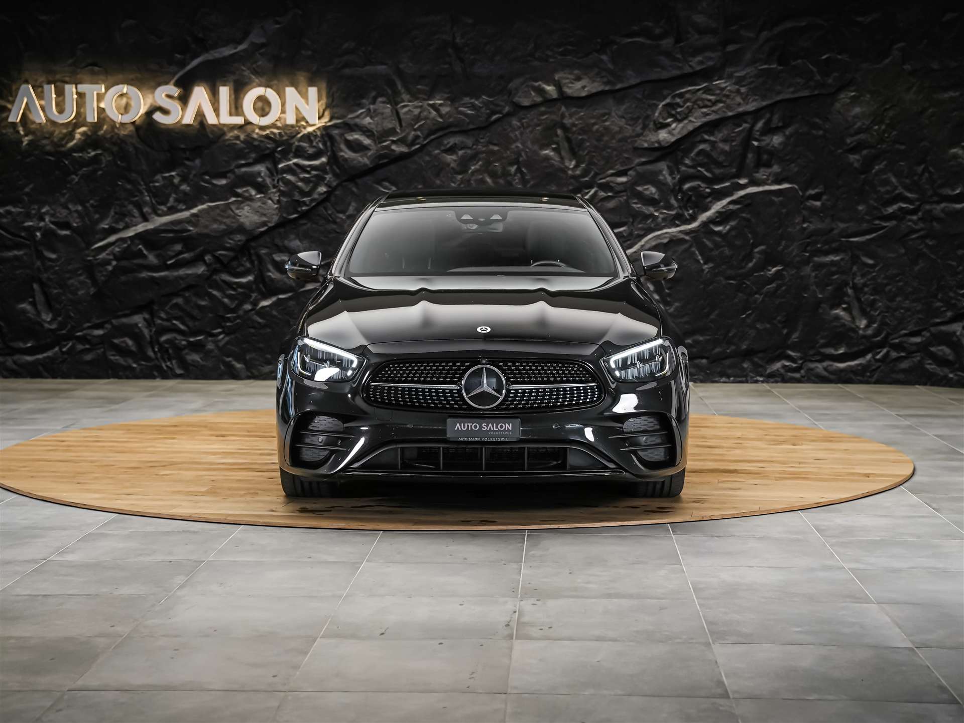 MERCEDES-BENZ E 220 d AMG Line 4Matic 9G-Tronic Panorama*Sitzbelüftung*Lenkradheizung*Burmester*-image-7