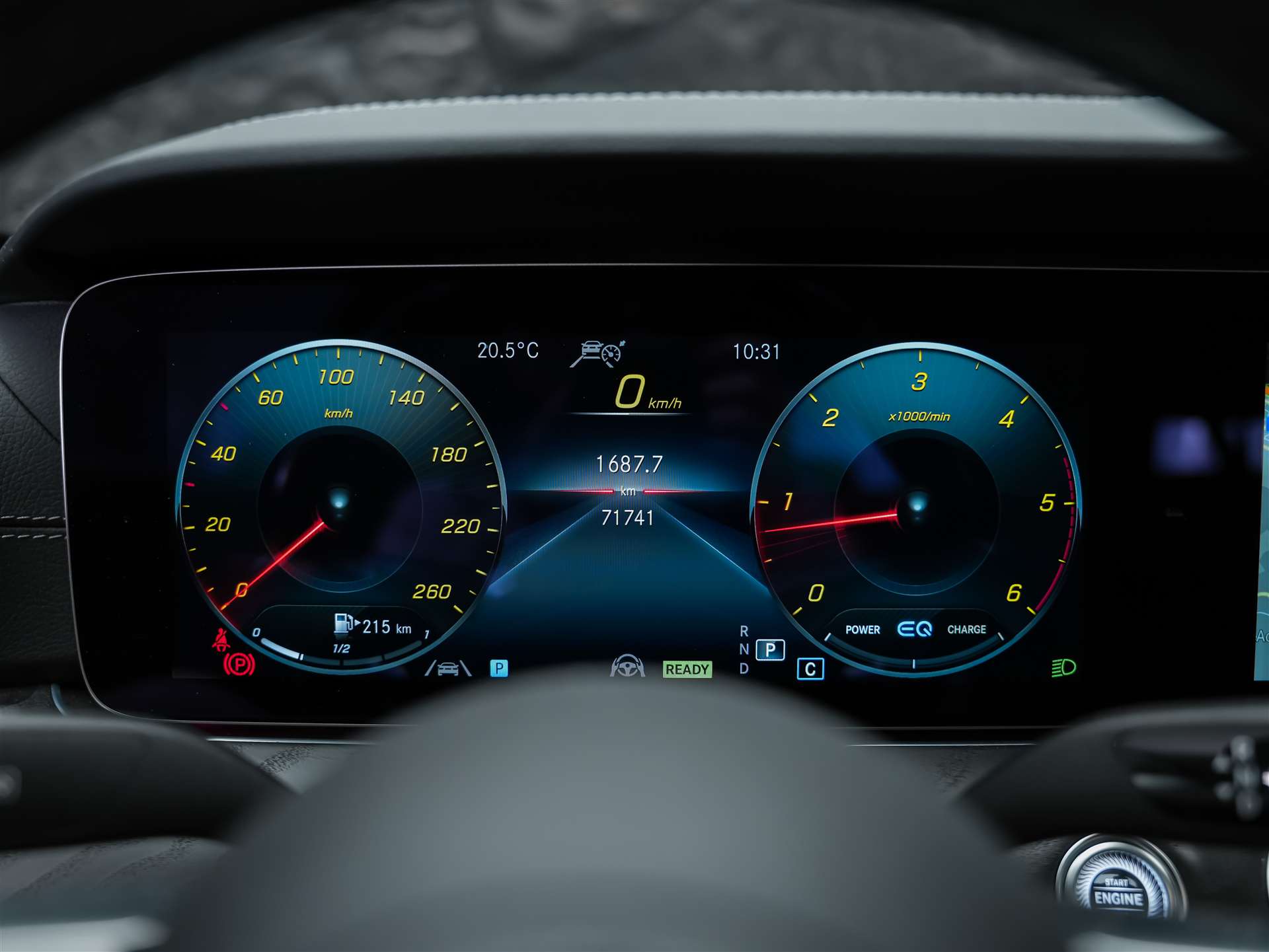 MERCEDES-BENZ E 220 d AMG Line 4Matic 9G-Tronic Panorama*Sitzbelüftung*Lenkradheizung*Burmester*-image-32
