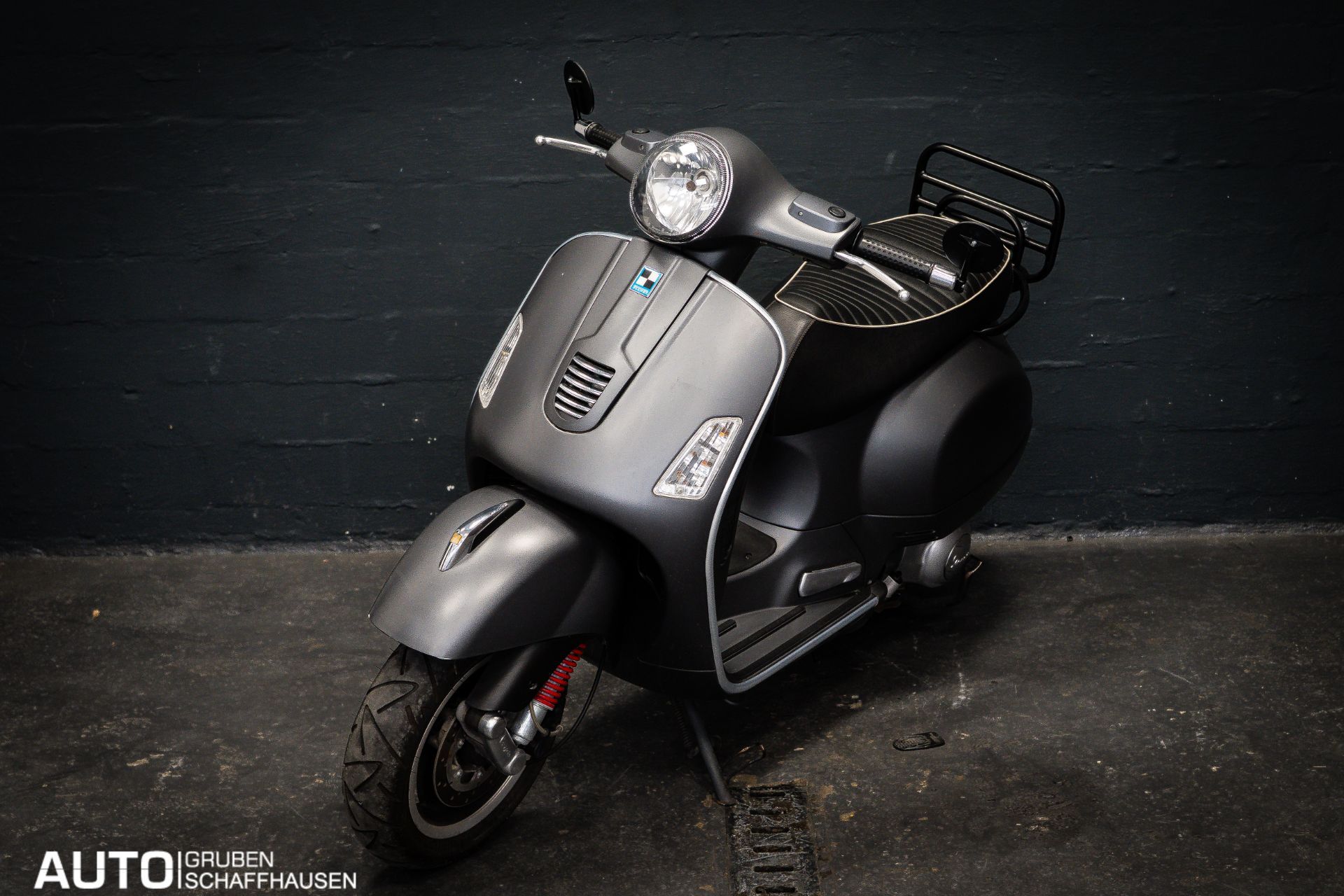 PIAGGIO GTS 300 Vespa Super Sport-image-12