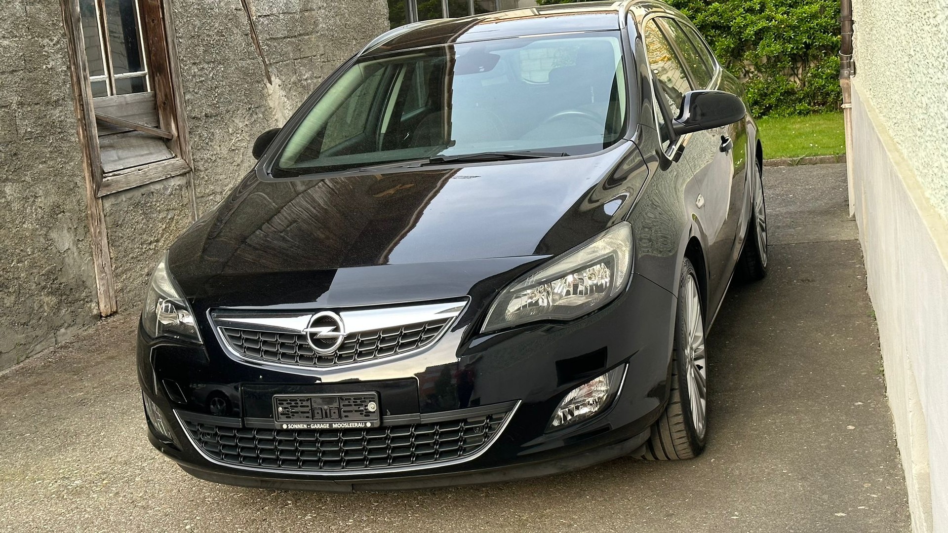 OPEL Astra SportsTourer 1.4i 16V Turbo