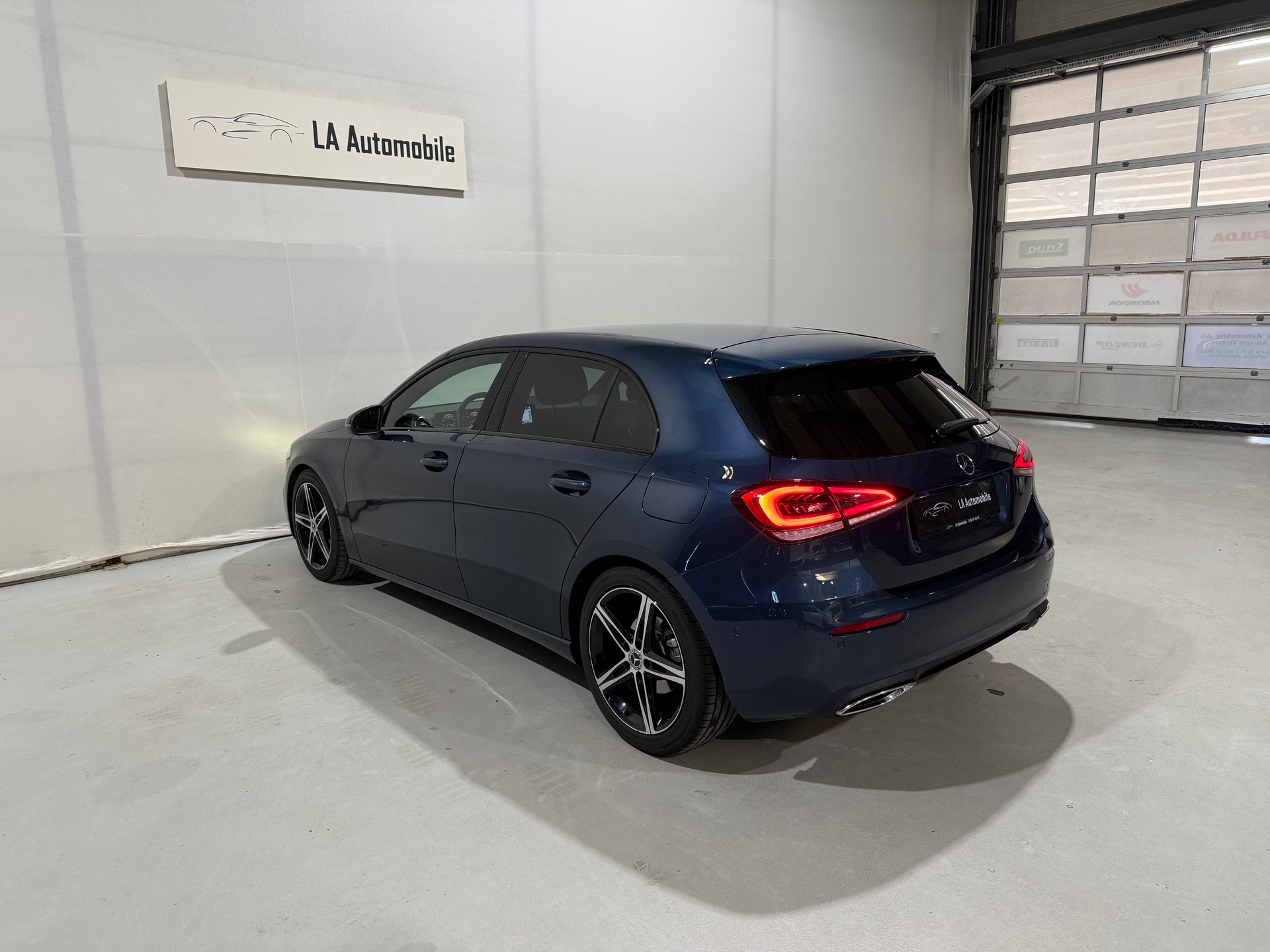 MERCEDES-BENZ A 180 Progressive 7G-DCT-image-9