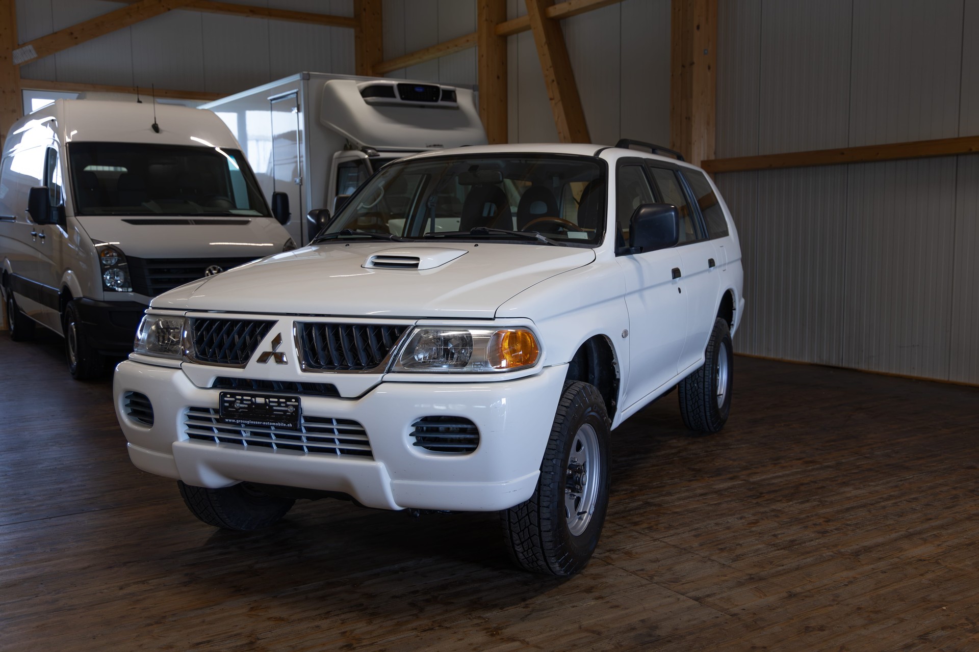 MITSUBISHI Pajero Sport 2.5TD Instyle