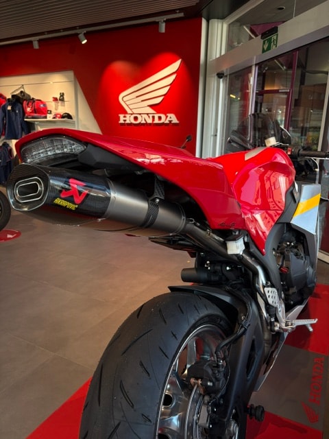 HONDA CBR 600 RR-image-7