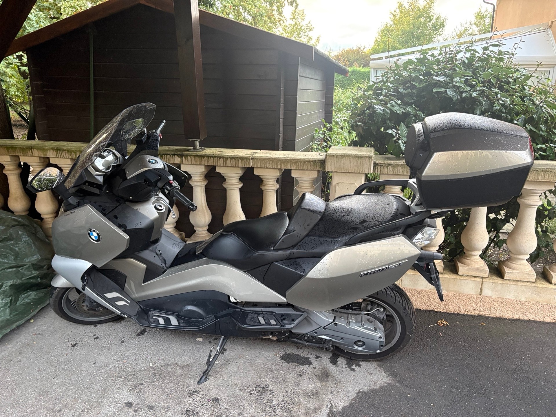 BMW BMW C650 GT | 18'835 km | Batterie Neuve | Top Case BMW + Sac + Housse-image-1