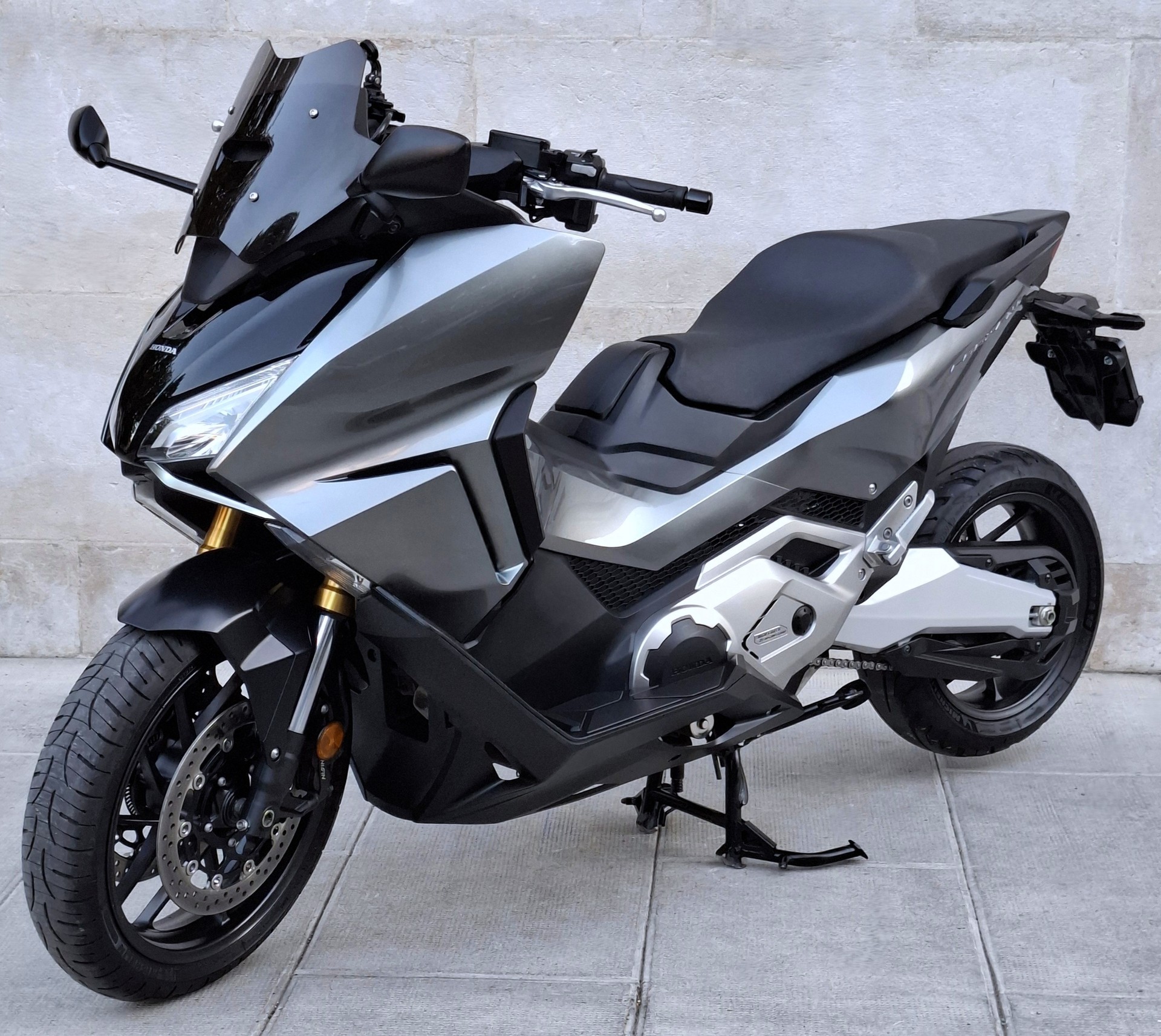 HONDA NSS 750-showroom-element-3