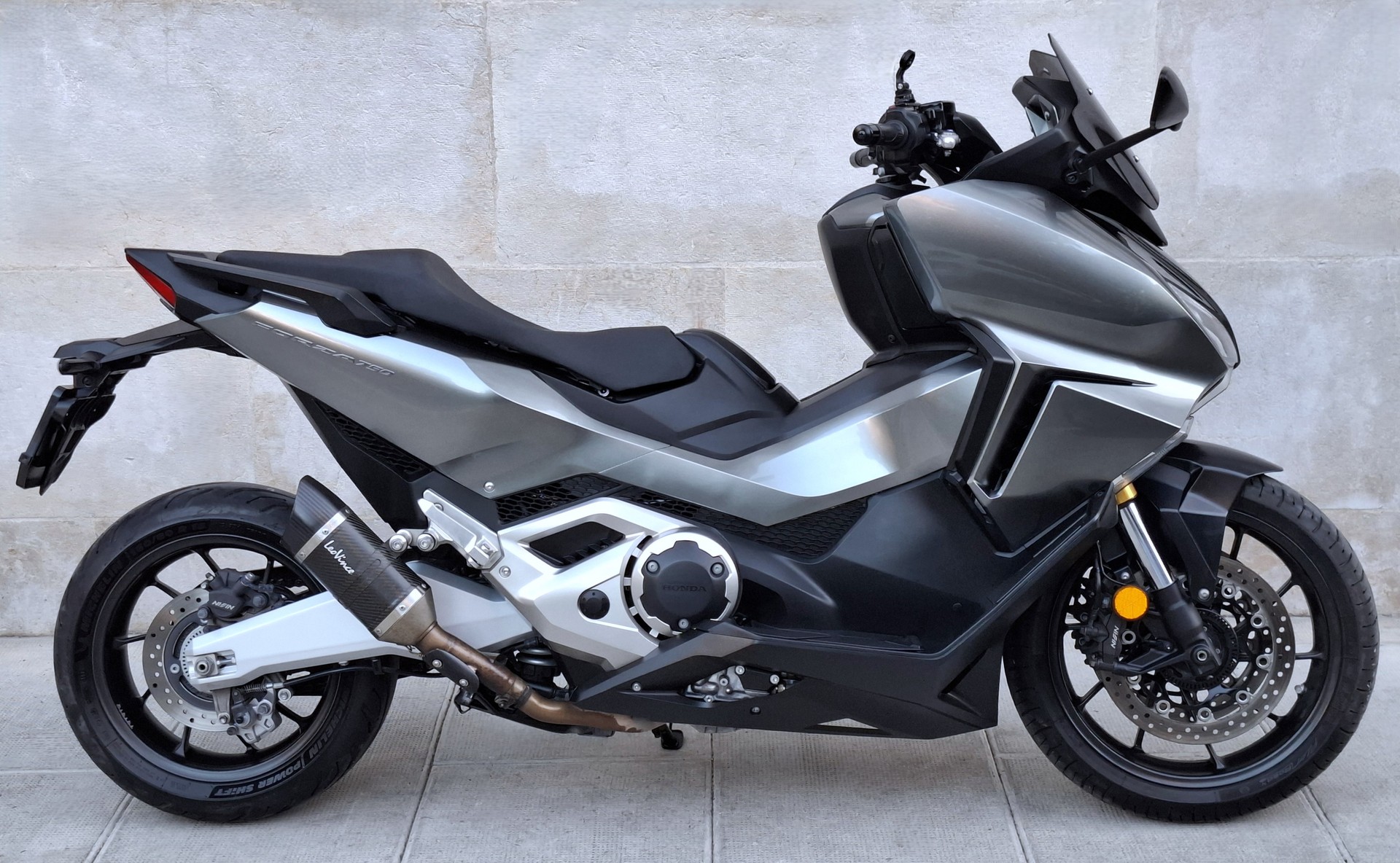 HONDA NSS 750