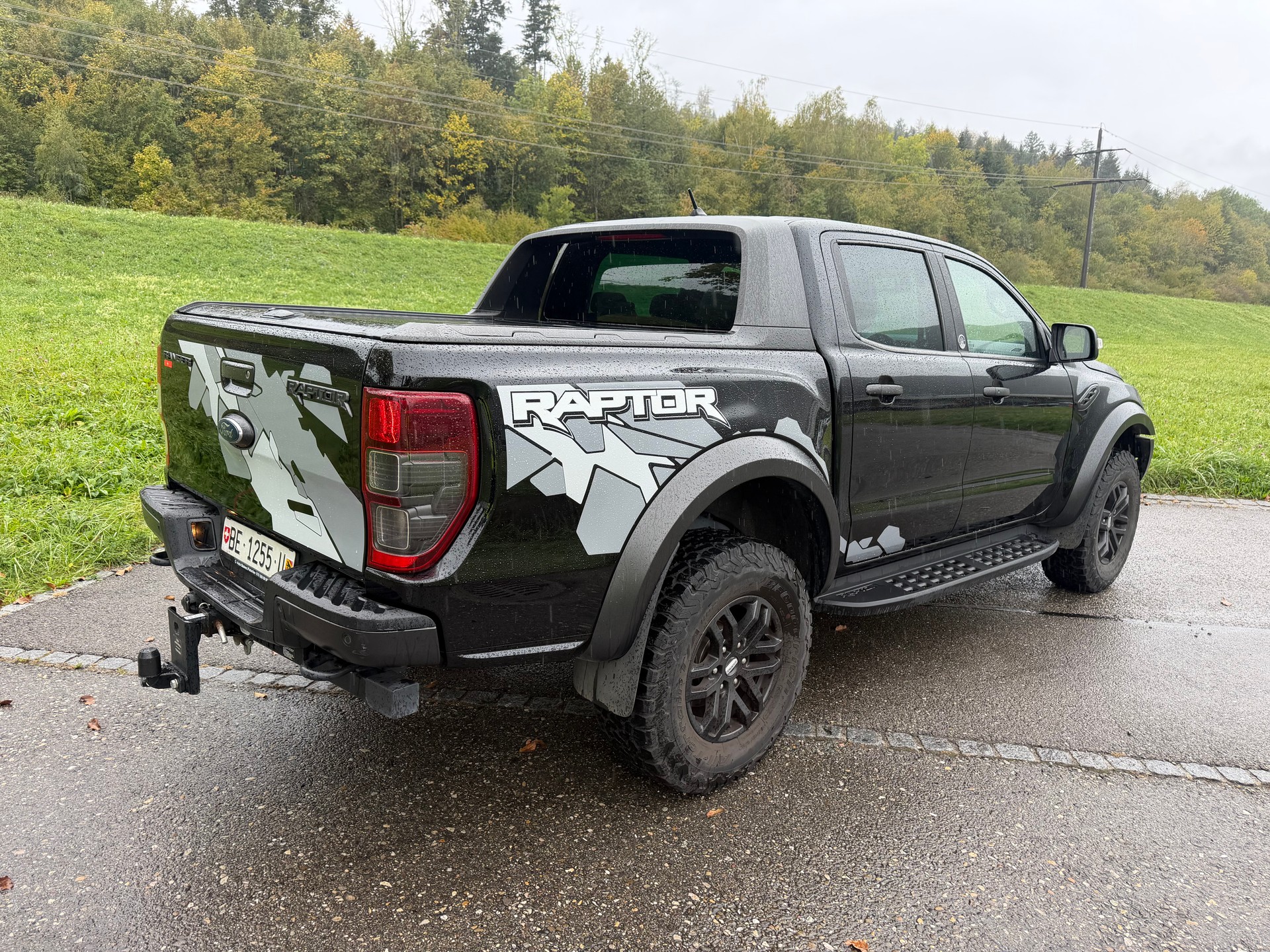 FORD "RAPTOR RANGER" 2.0 ECO BLUE 4x4 AUTOMAT. CH WAGEN. AB SERVICE. AB MFK. MIT AHK 2`500 KG ZUGLAST. TOP AUSSTATTUNG. 29`800.--showroom-element-3
