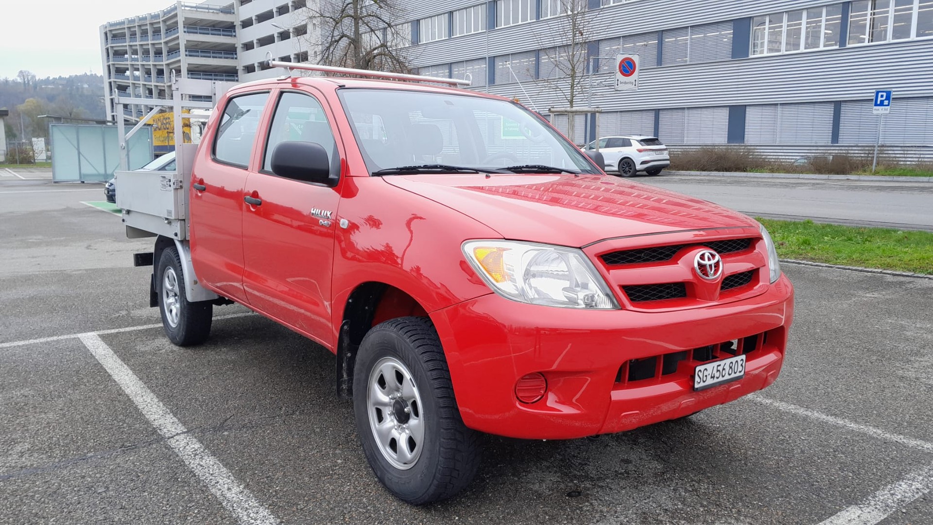 TOYOTA HI-LUX 2,5 D4D 4x4 * RARITÄT !!! Rahmen und Karrosserie ALLES besser wie NEU *** 100% ROSTFREI ***-image-4
