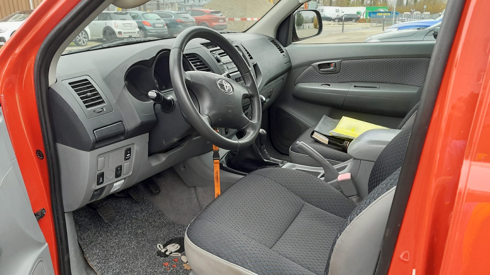 TOYOTA HI-LUX 2,5 D4D 4x4 * RARITÄT !!! Rahmen und Karrosserie ALLES besser wie NEU *** 100% ROSTFREI ***-image-8