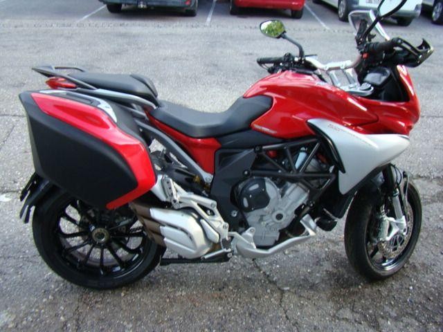 MV AGUSTA Turismo Veloce 800-image-2