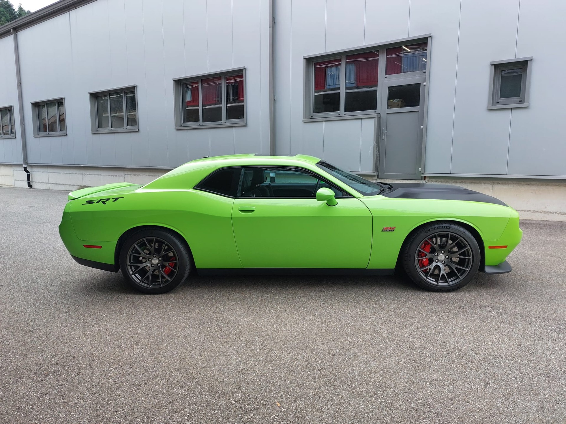 DODGE SRT 392 6.4 V8 Hemi-image-3