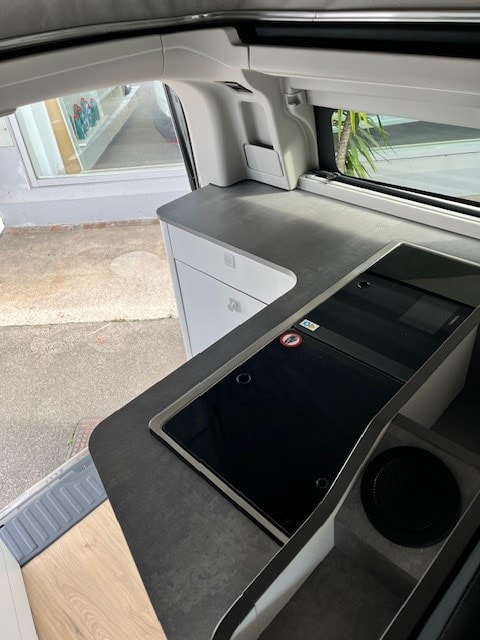 FORD Ford Tourneo Custom Nugget 320 L1H1 Titanium-image-14