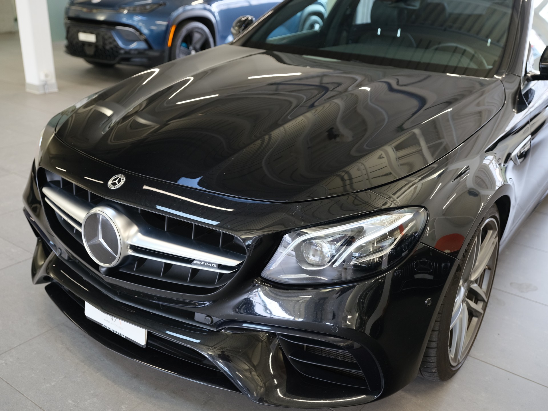 MERCEDES-BENZ E 63 AMG 4Matic+ Speedshift MCT-image-10