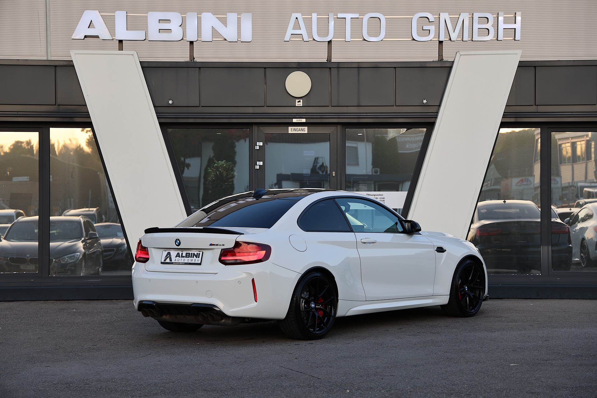 BMW M2 CS *Handschalter* *CH-Fahrzeug*-showroom-element-2