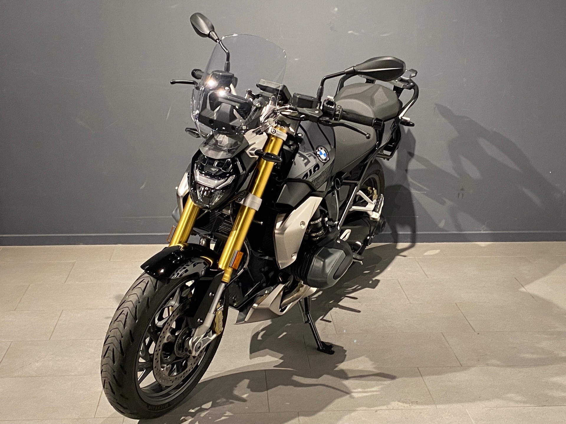 BMW R 1250 R-image-2