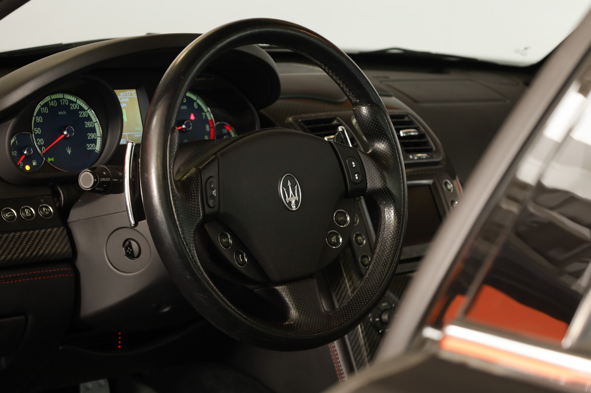 MASERATI Quattroporte 4.2 V8 Sport GT Duo Select-image-10