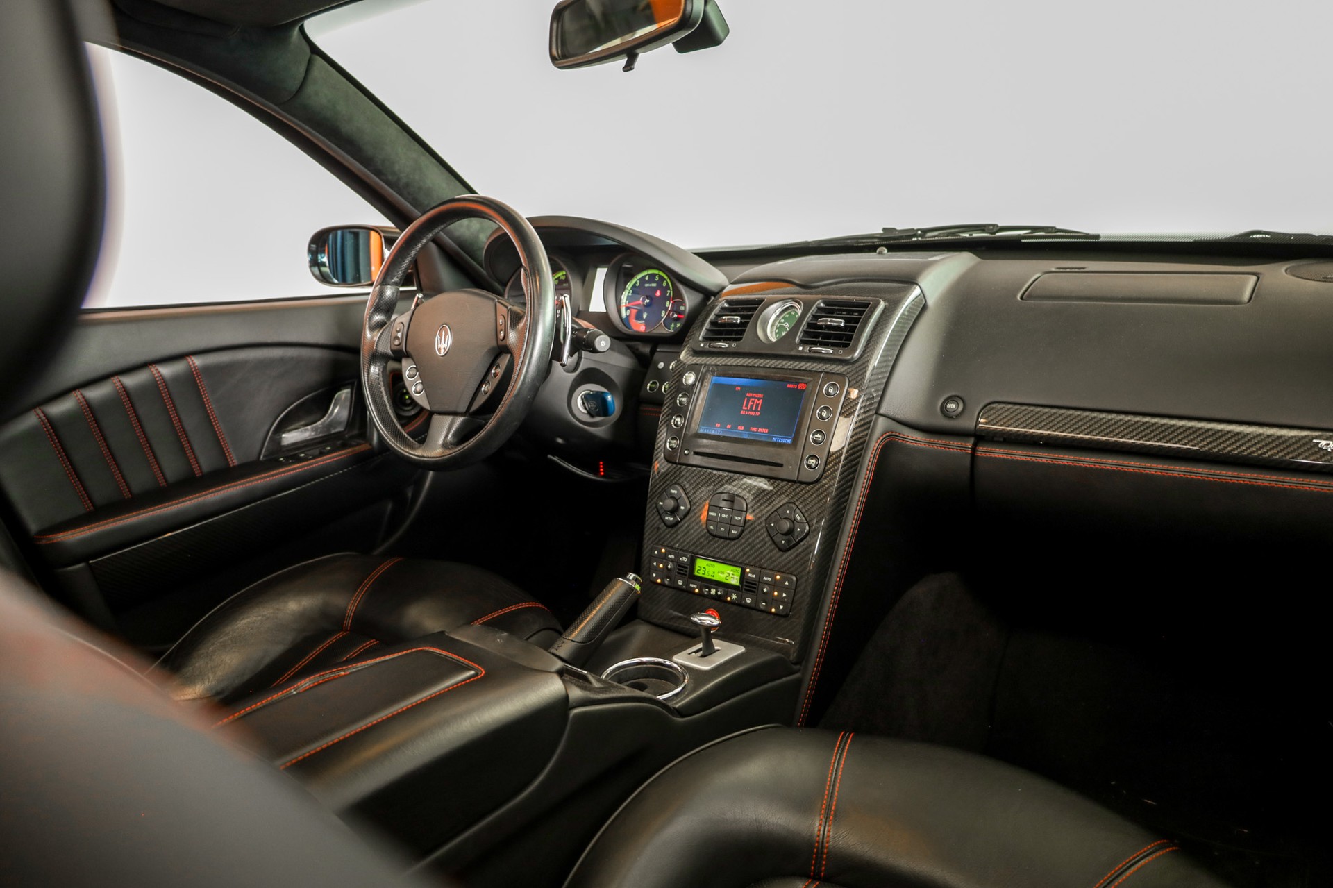 MASERATI Quattroporte 4.2 V8 Sport GT Duo Select-image-17