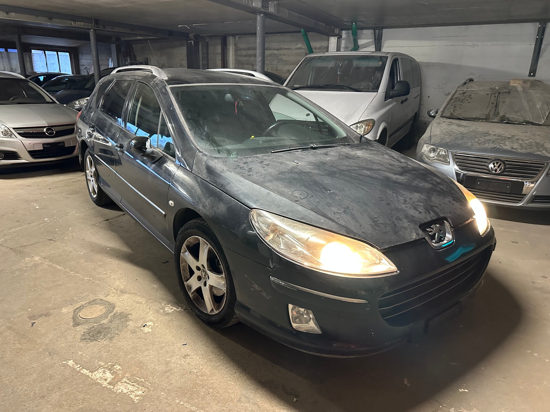 PEUGEOT 407 SW 2.0 HDI Confort Automatic-image-2