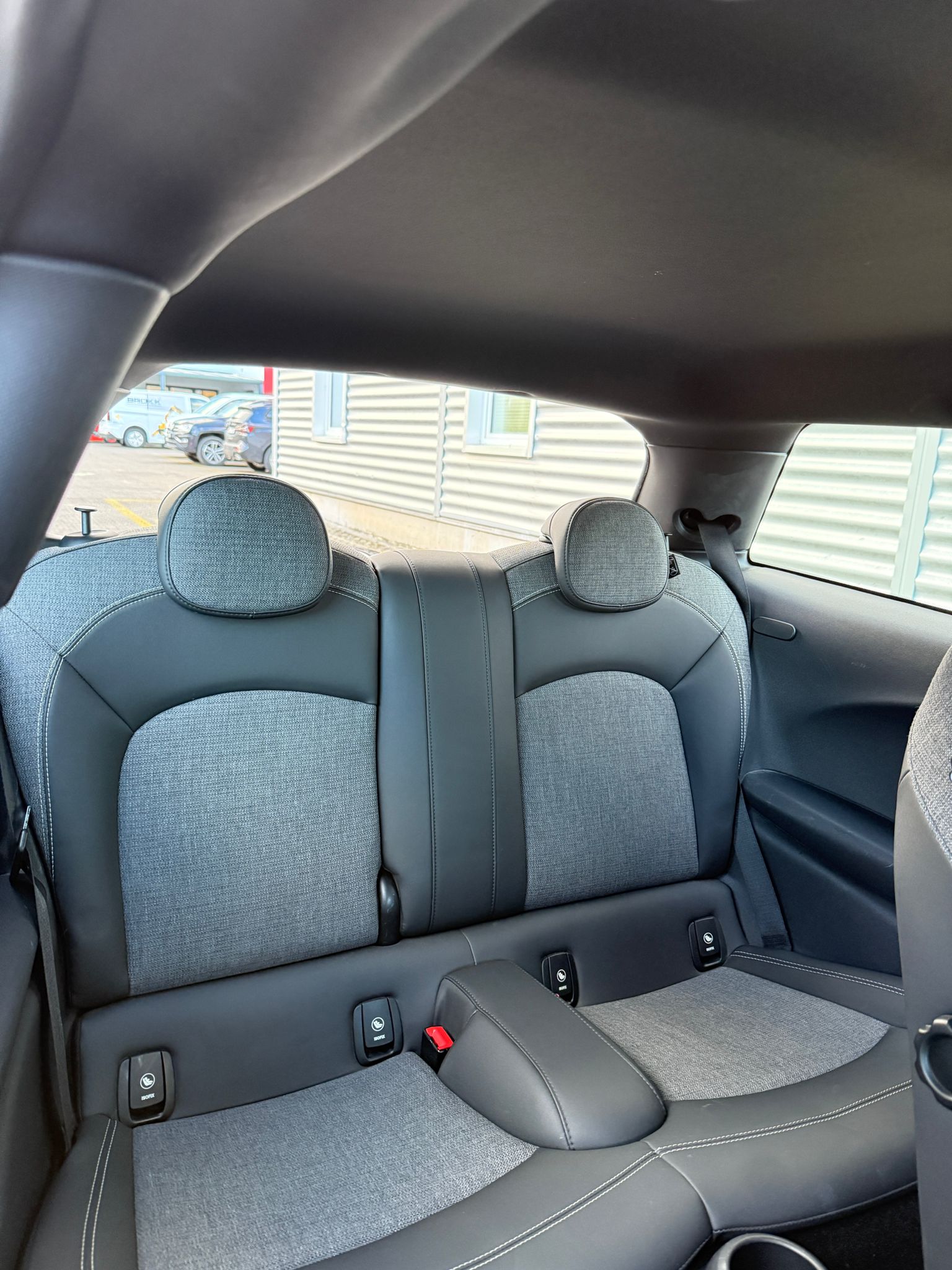 MINI Cooper Steptronic-image-10