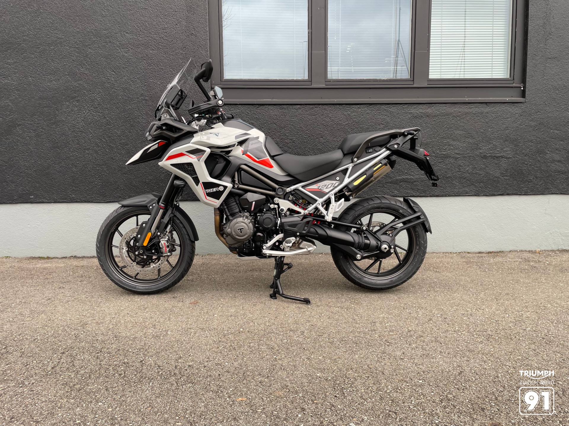 TRIUMPH TRIUMPH TIGER 1200 ALPINE EDITION-image-9