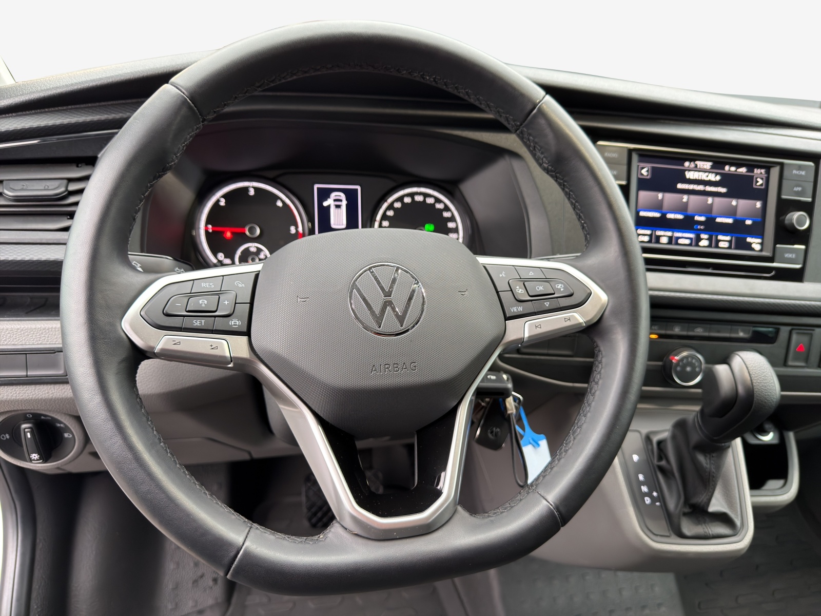 VW T6.1 2.0 TDI Envia Free 4Motion DSG-image-9