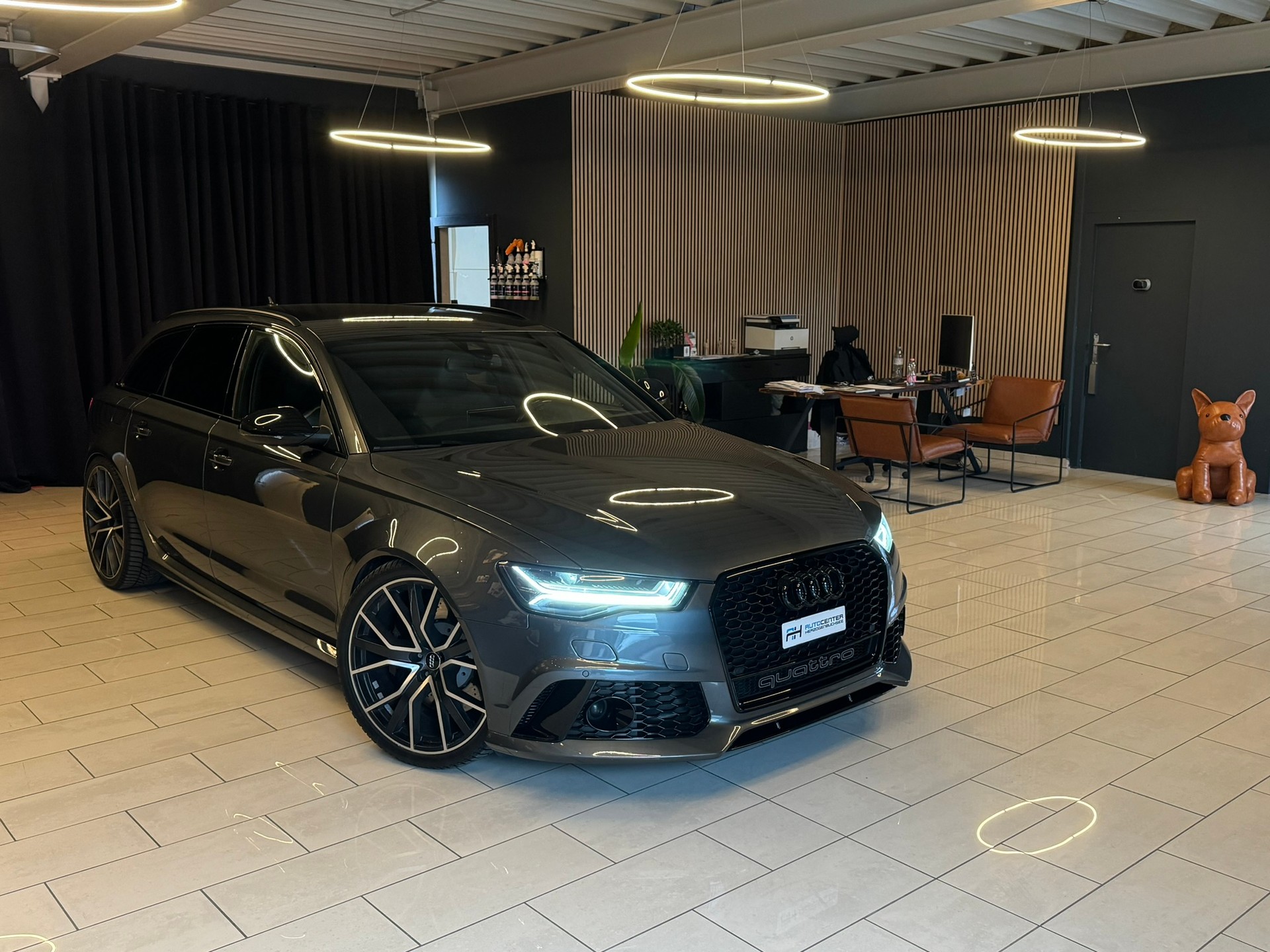 AUDI RS6 Avant 4.0 TFSI V8 performance quattro