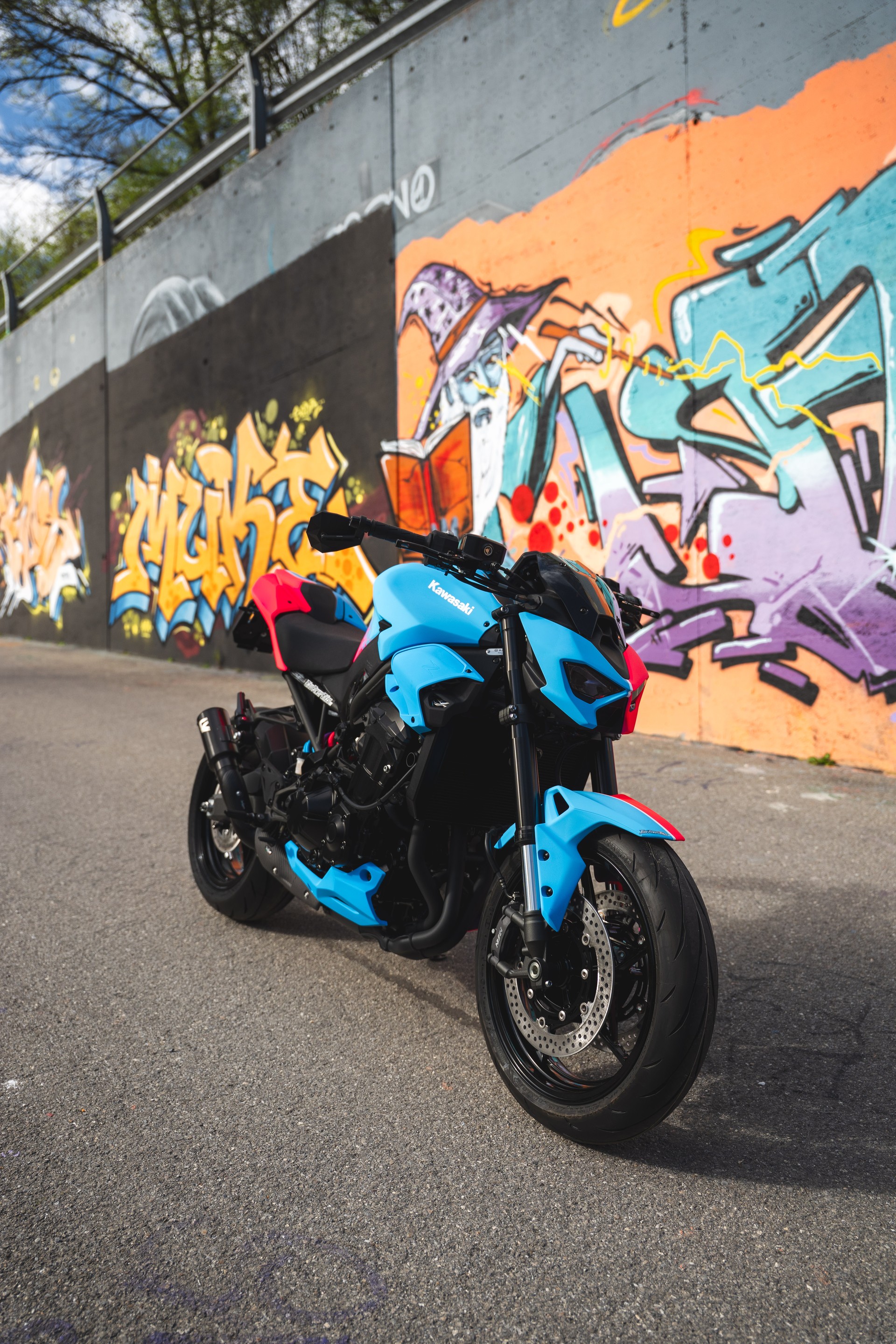 KAWASAKI Z 900 (70kW) - UNIKAT Sonderumbau NEON 2-Face-image-9